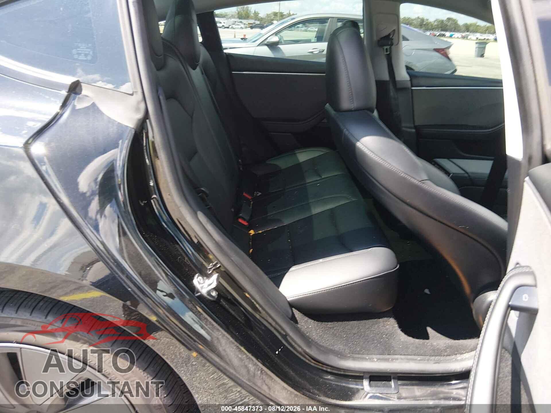 TESLA MODEL 3 2025 - 5YJ3E1EA1SF976024