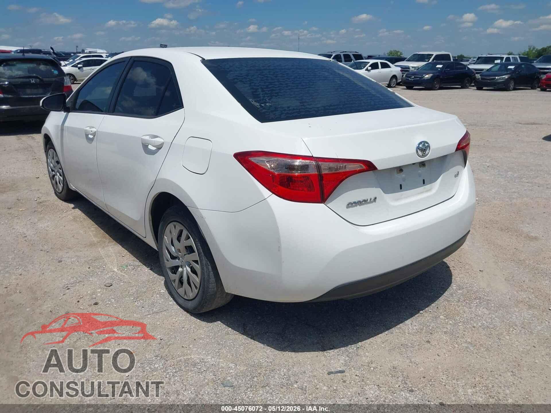 TOYOTA COROLLA 2017 - 5YFBURHE7HP582844