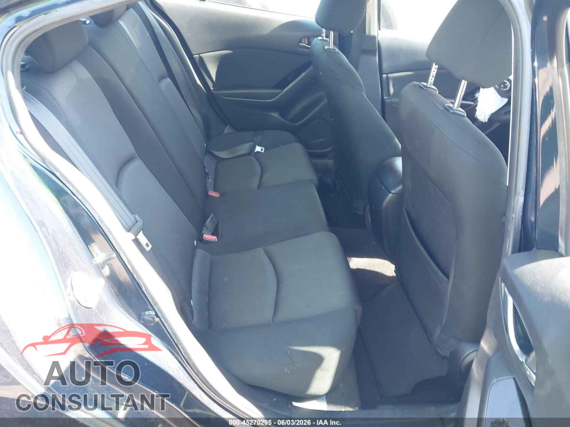 MAZDA MAZDA3 2017 - 3MZBN1U7XHM140196