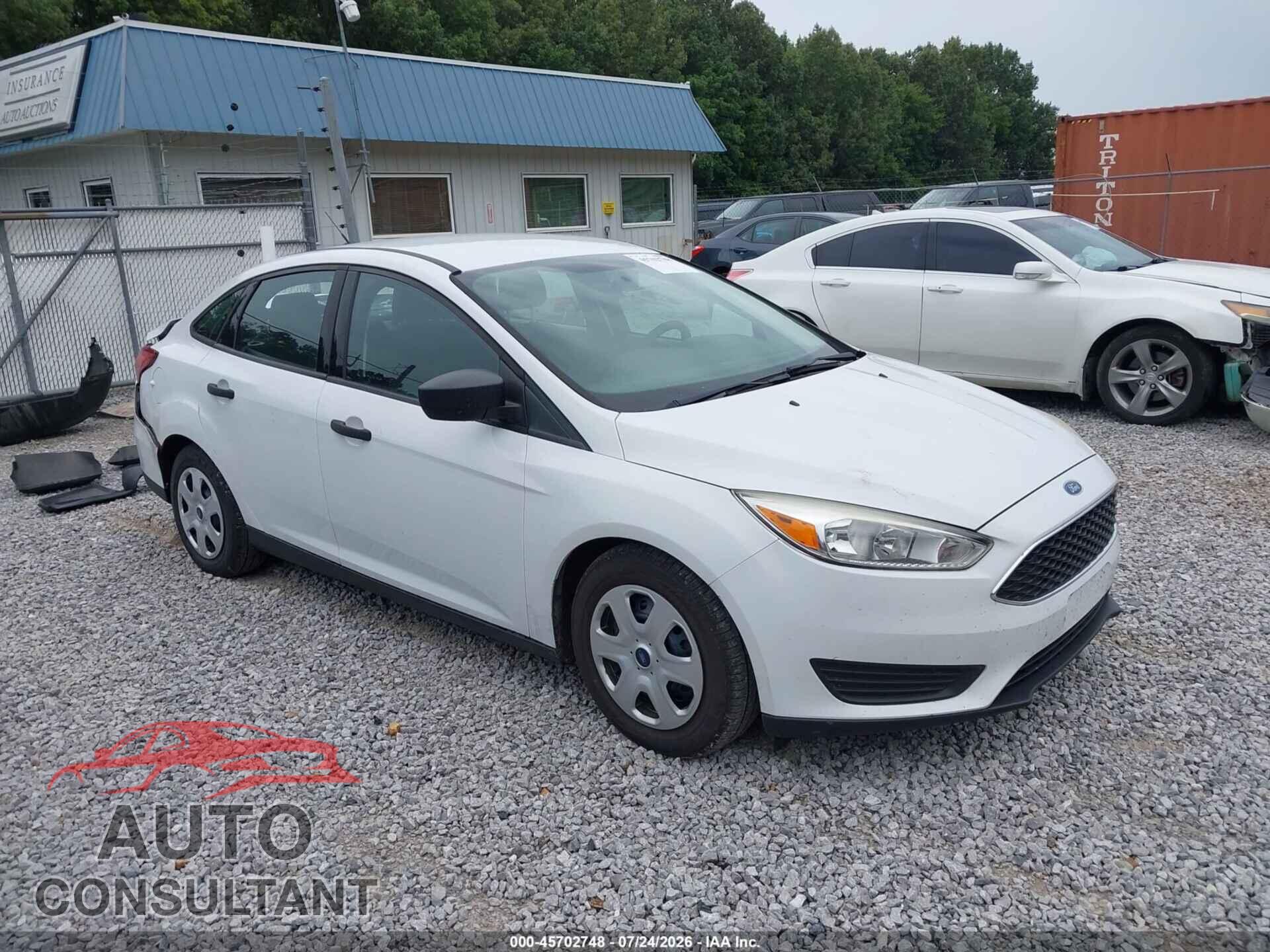 FORD FOCUS 2017 - 1FADP3E20HL302851