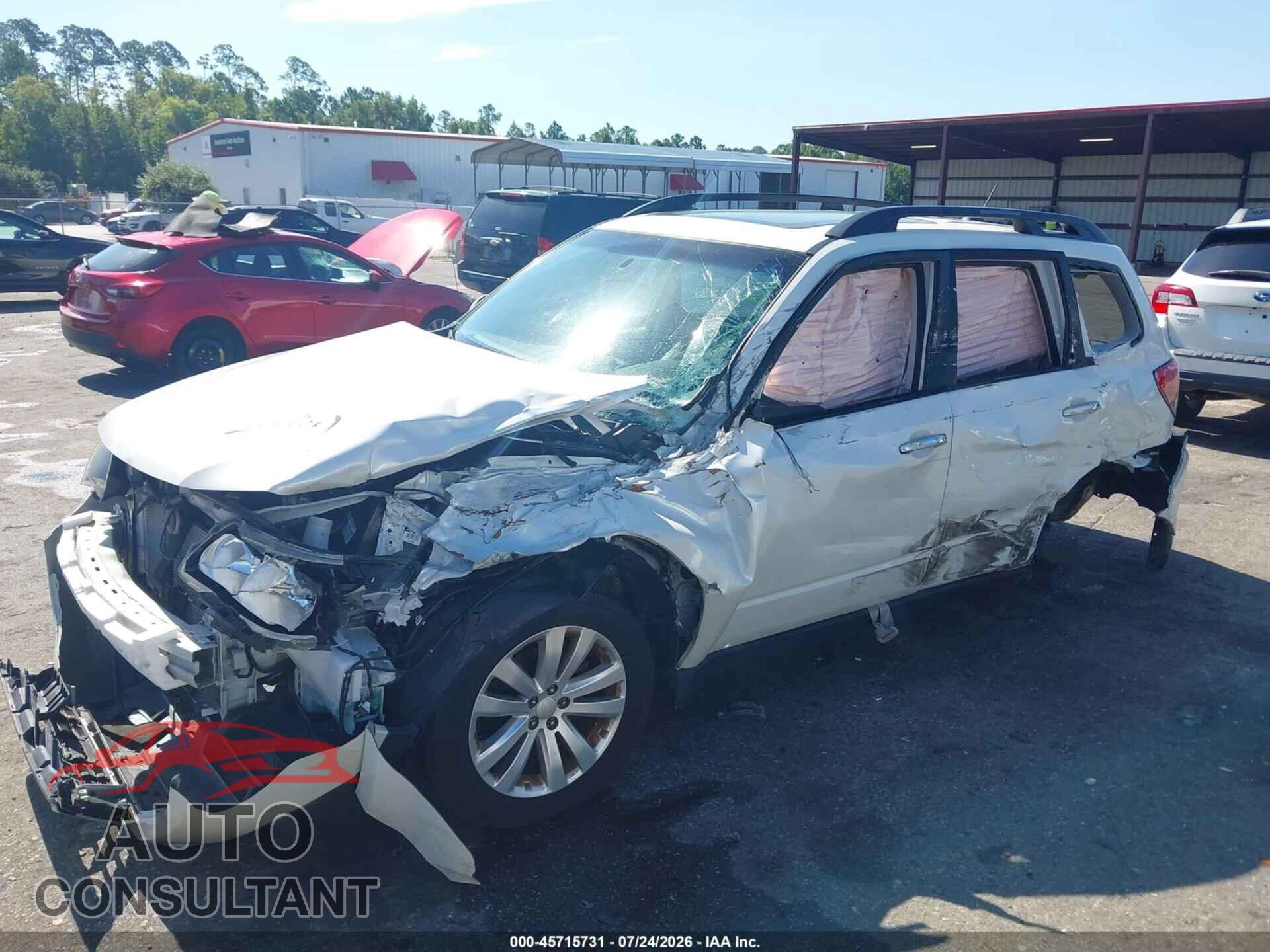 SUBARU FORESTER 2013 - JF2SHAEC8DH438218