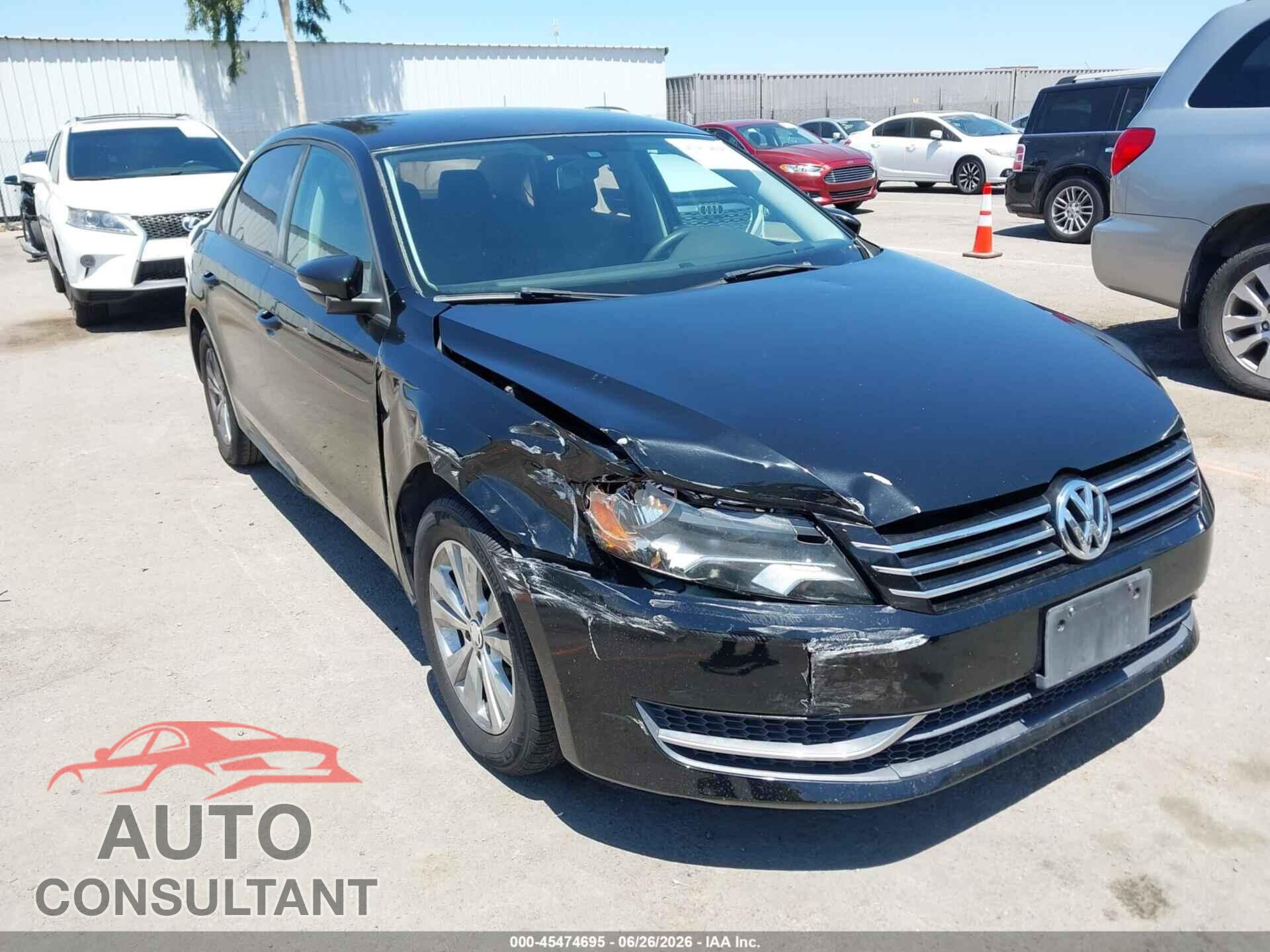VOLKSWAGEN PASSAT 2012 - 1VWAP7A38CC007747