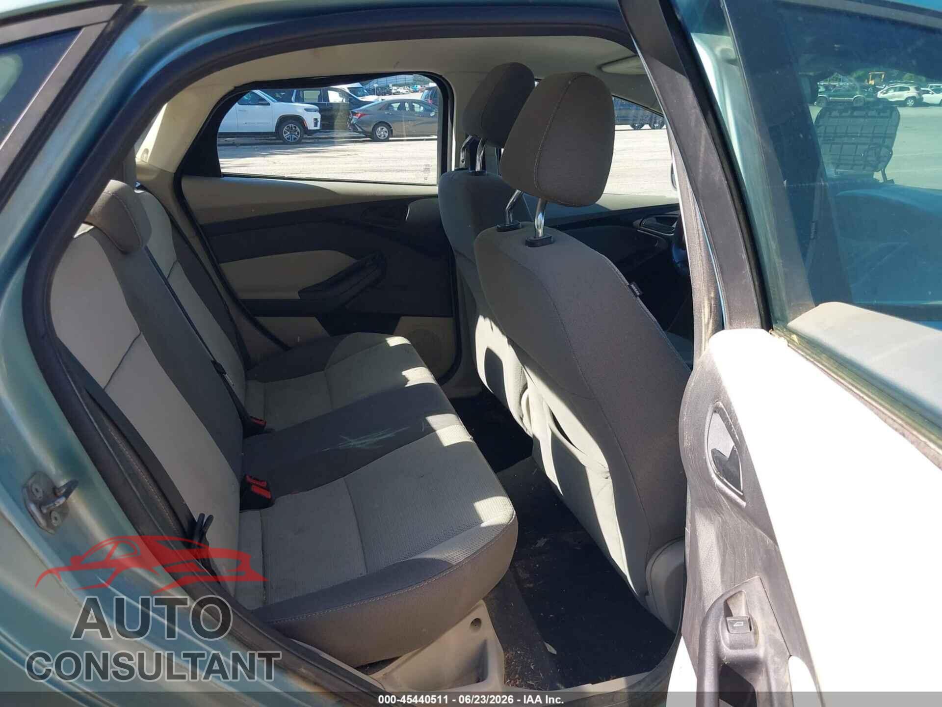 FORD FOCUS 2012 - 1FAHP3F21CL344213