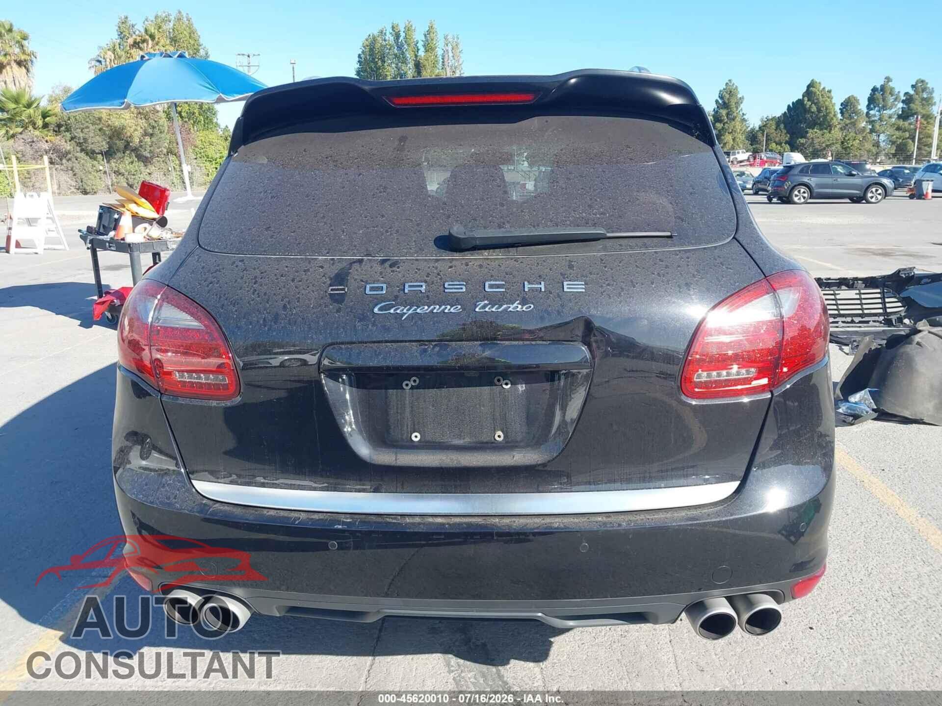PORSCHE CAYENNE 2012 - WP1AC2A27CLA82656