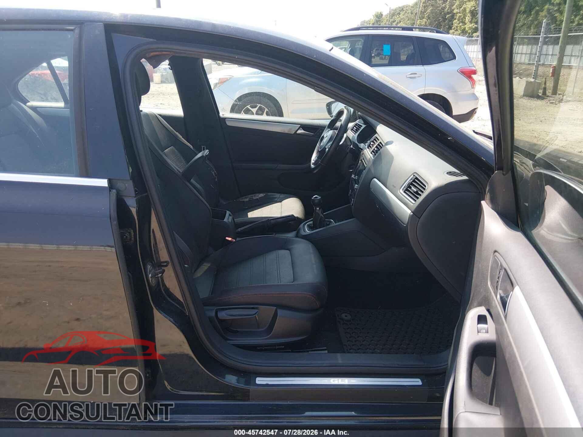 VOLKSWAGEN JETTA 2012 - 3VW587AJ2CM015242