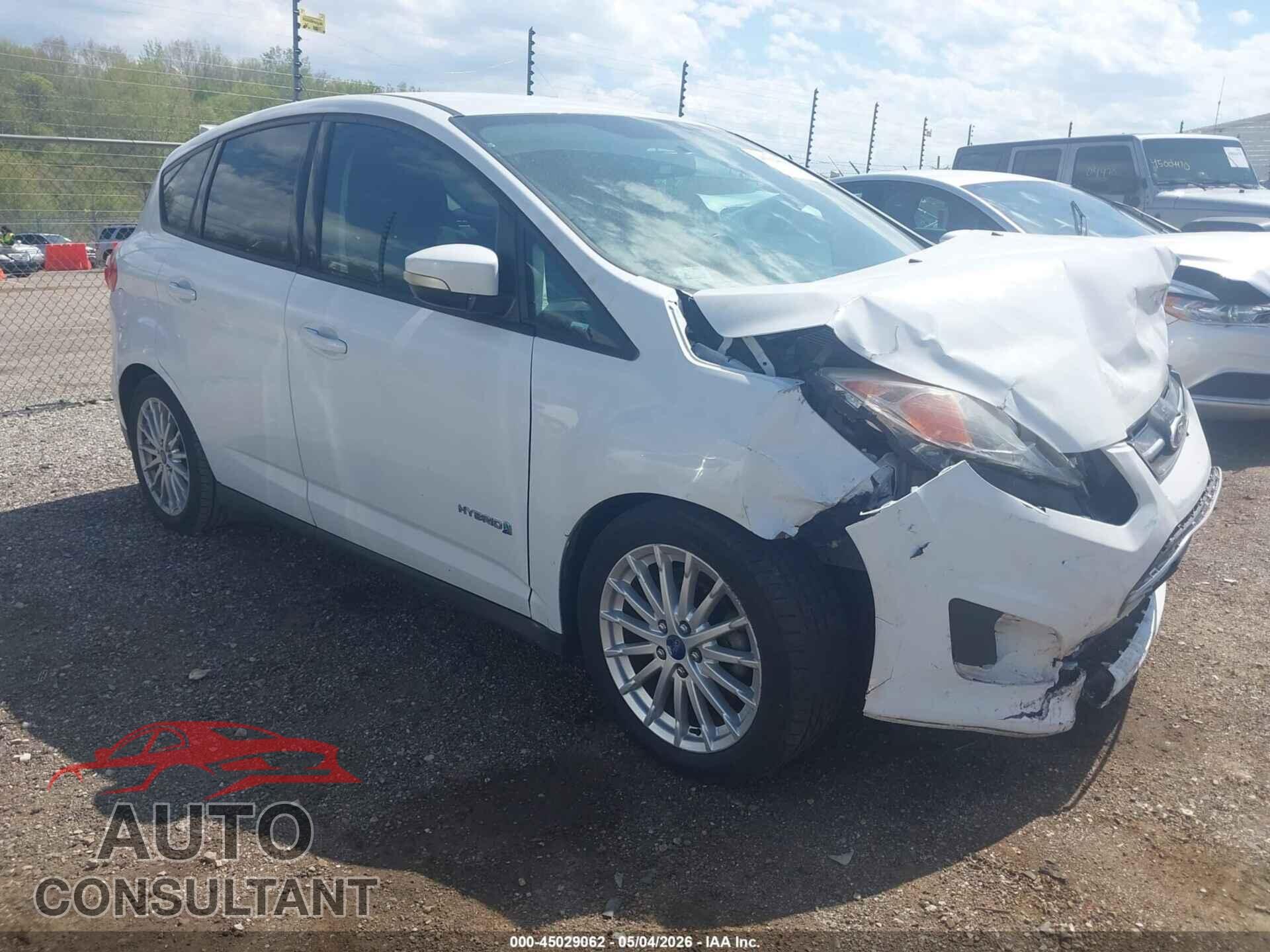 FORD C-MAX HYBRID 2015 - 1FADP5AU0FL113603