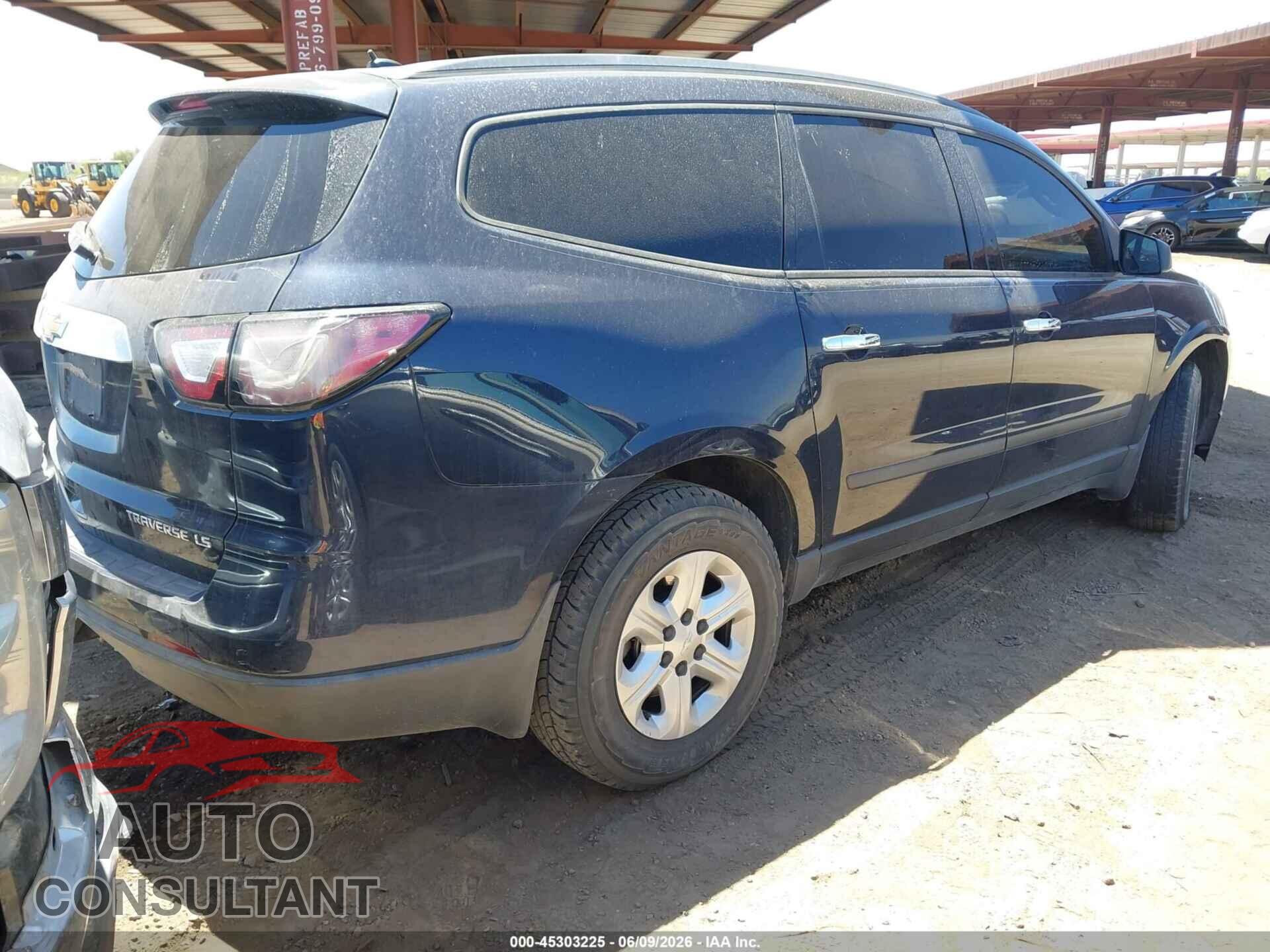 CHEVROLET TRAVERSE 2015 - 1GNKRFED9FJ385355