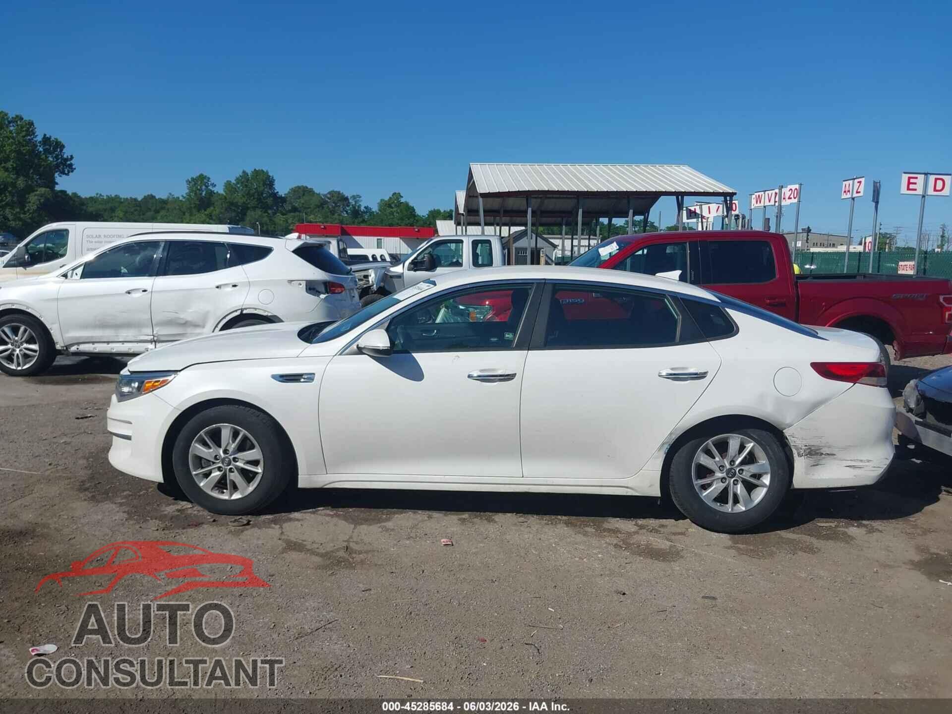KIA OPTIMA 2016 - KNAGT4L30G5117199
