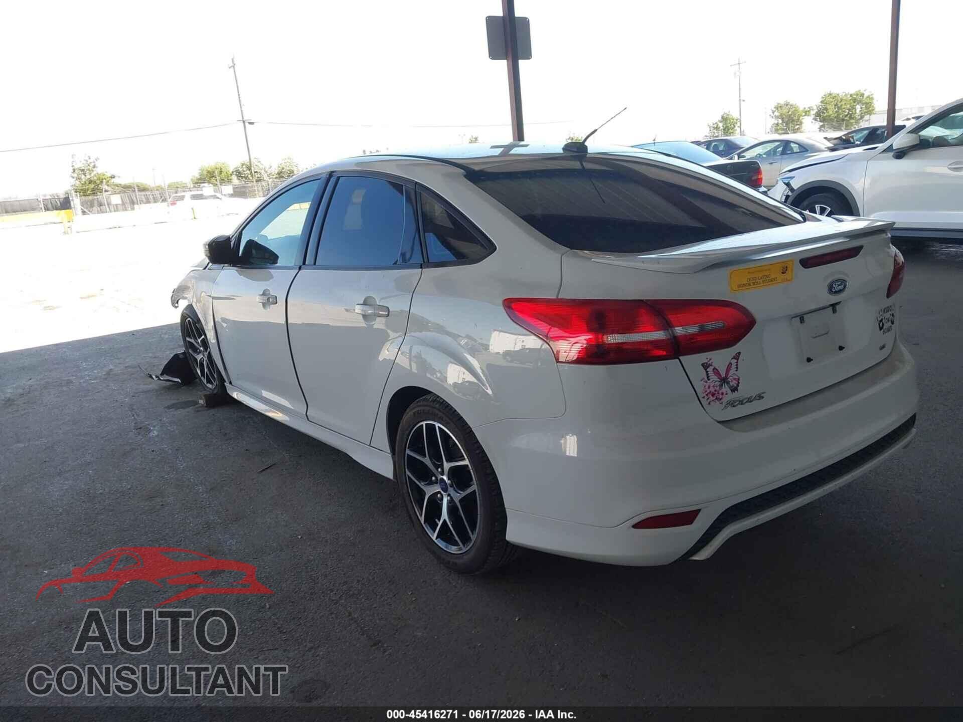 FORD FOCUS 2016 - 1FADP3F2XGL209140