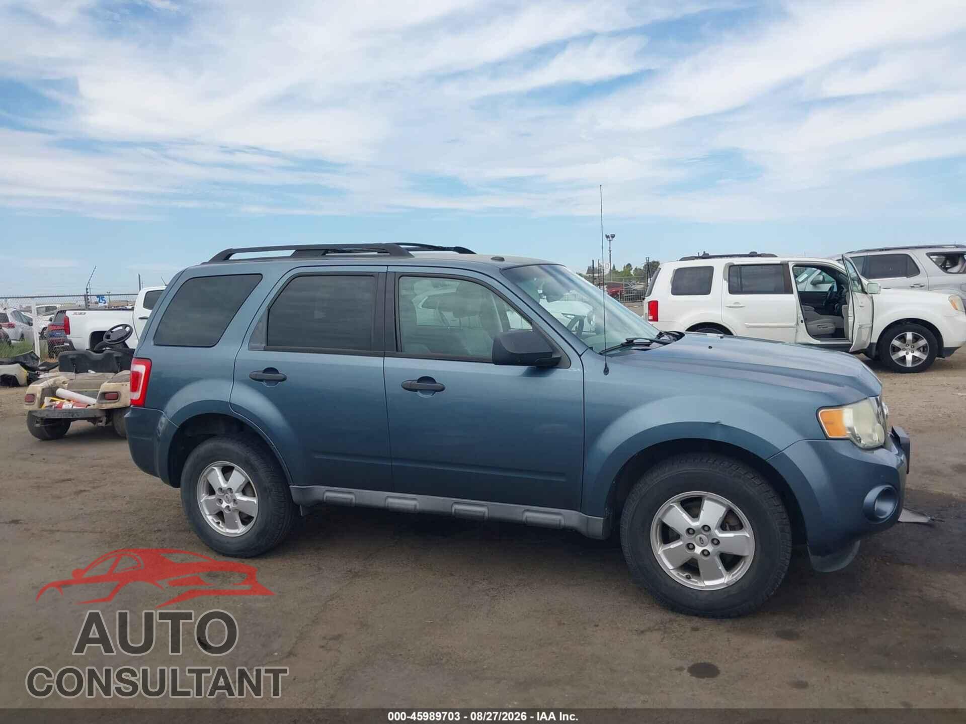 FORD ESCAPE 2011 - 1FMCU0DG0BKB41002