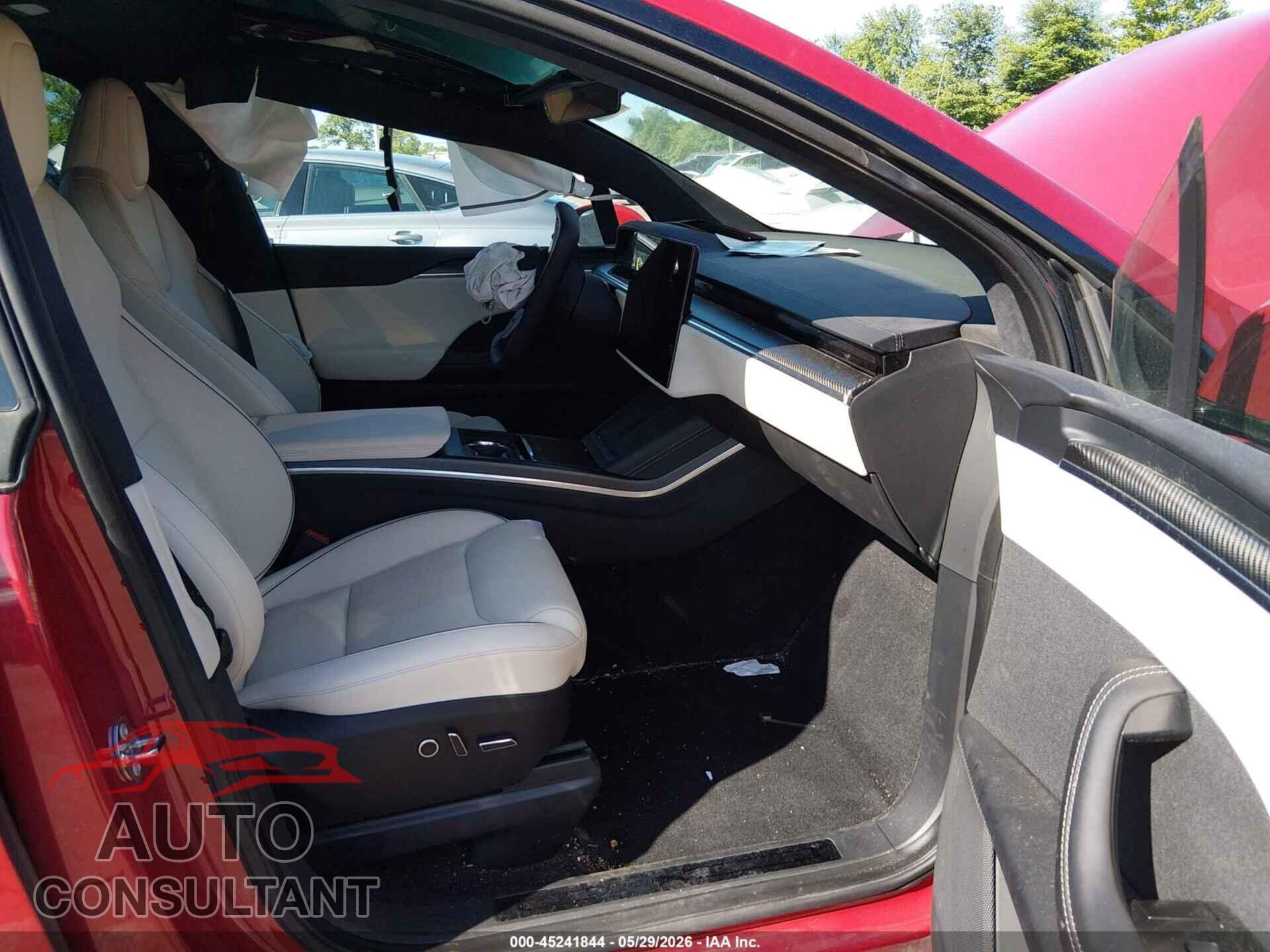 TESLA MODEL X 2022 - 7SAXCBE62NF354659