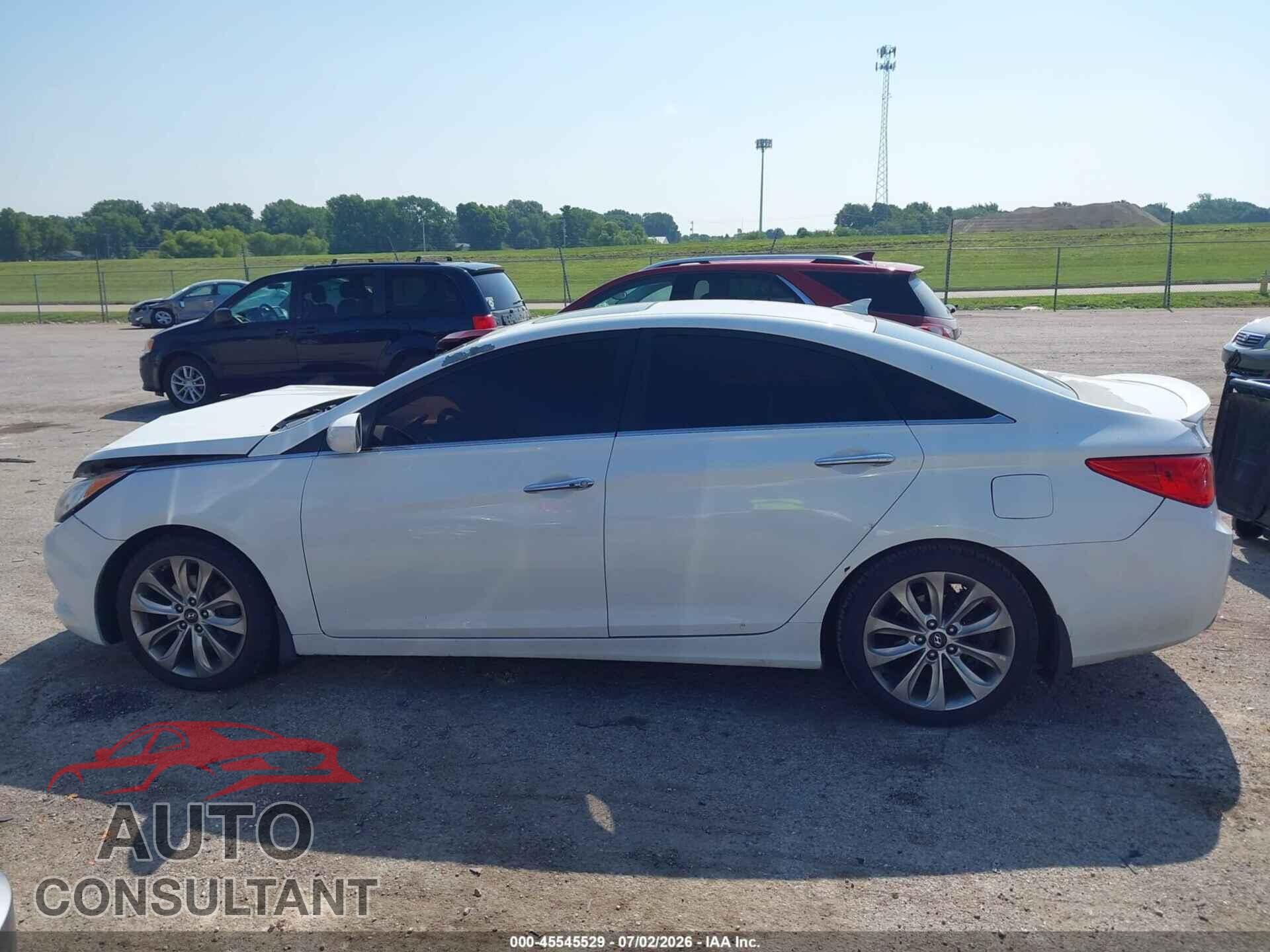 HYUNDAI SONATA 2013 - 5NPEC4AC6DH688009