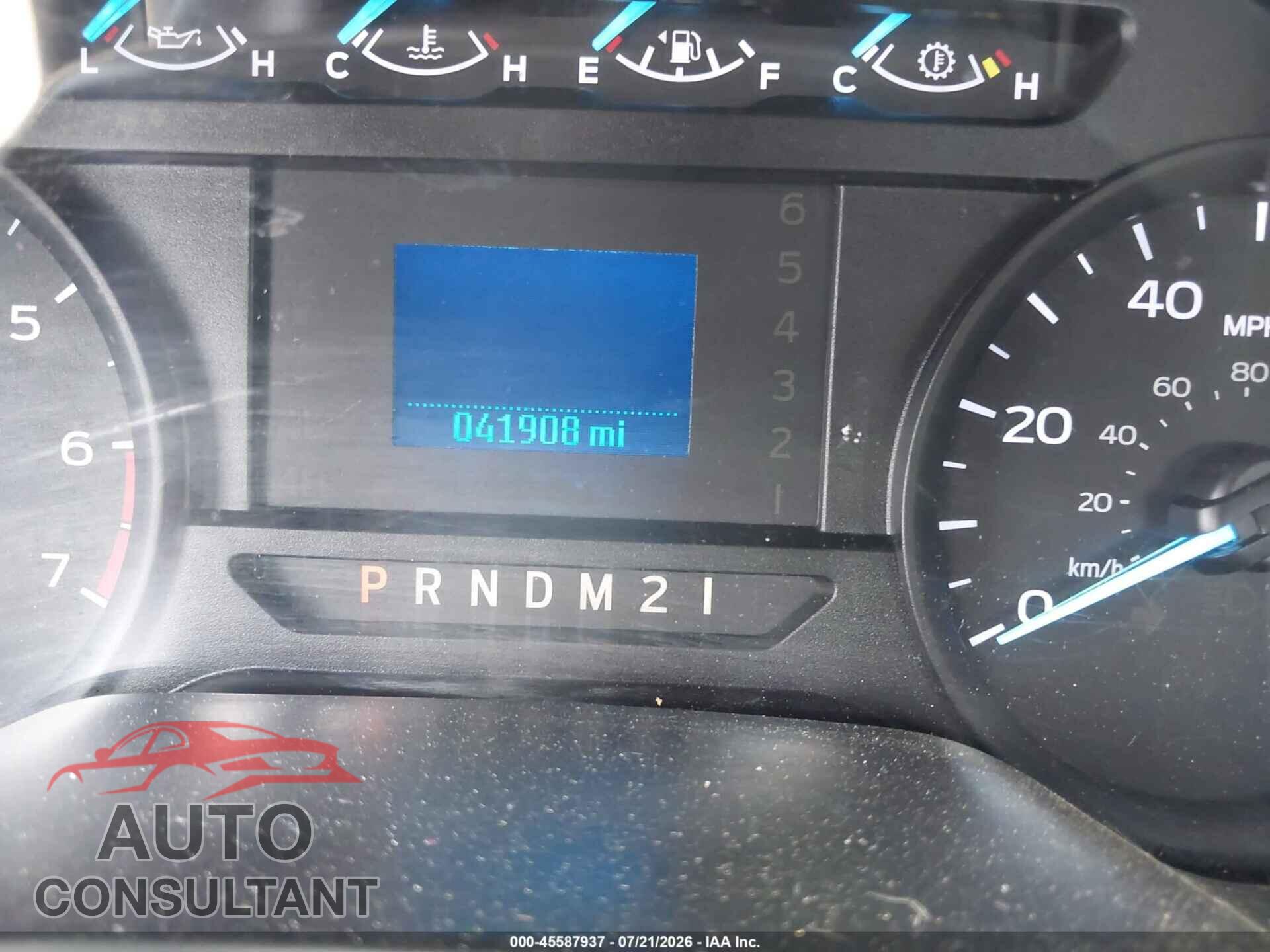 FORD F-250 2018 - 1FTBF2B61JEC22104
