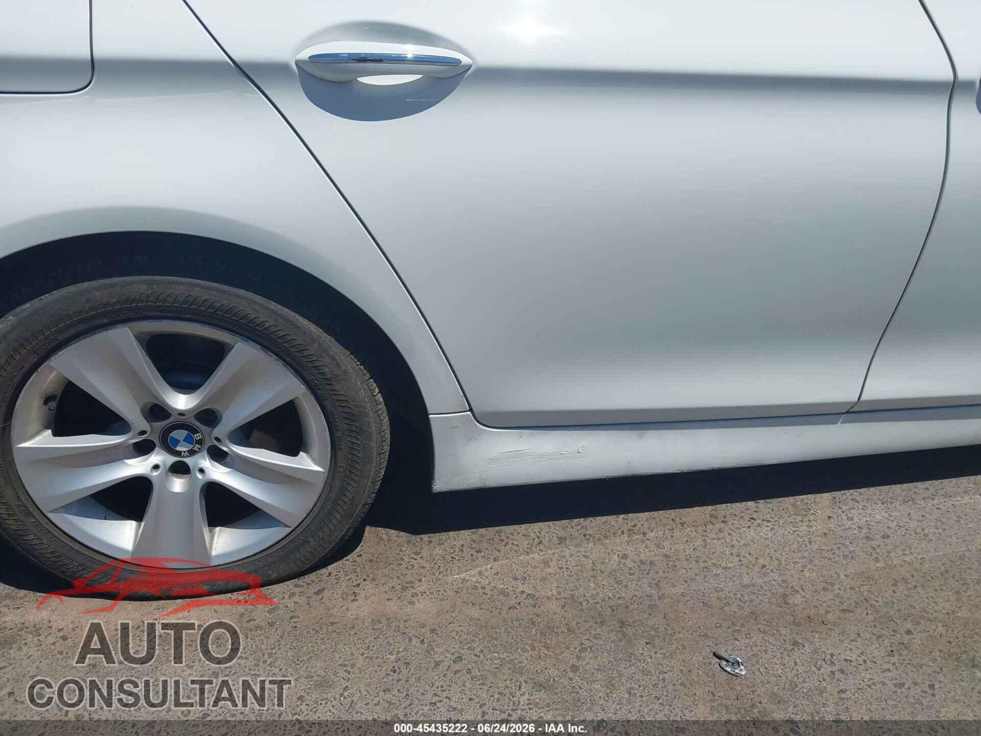 BMW 528I 2011 - WBAFR1C53BC672789