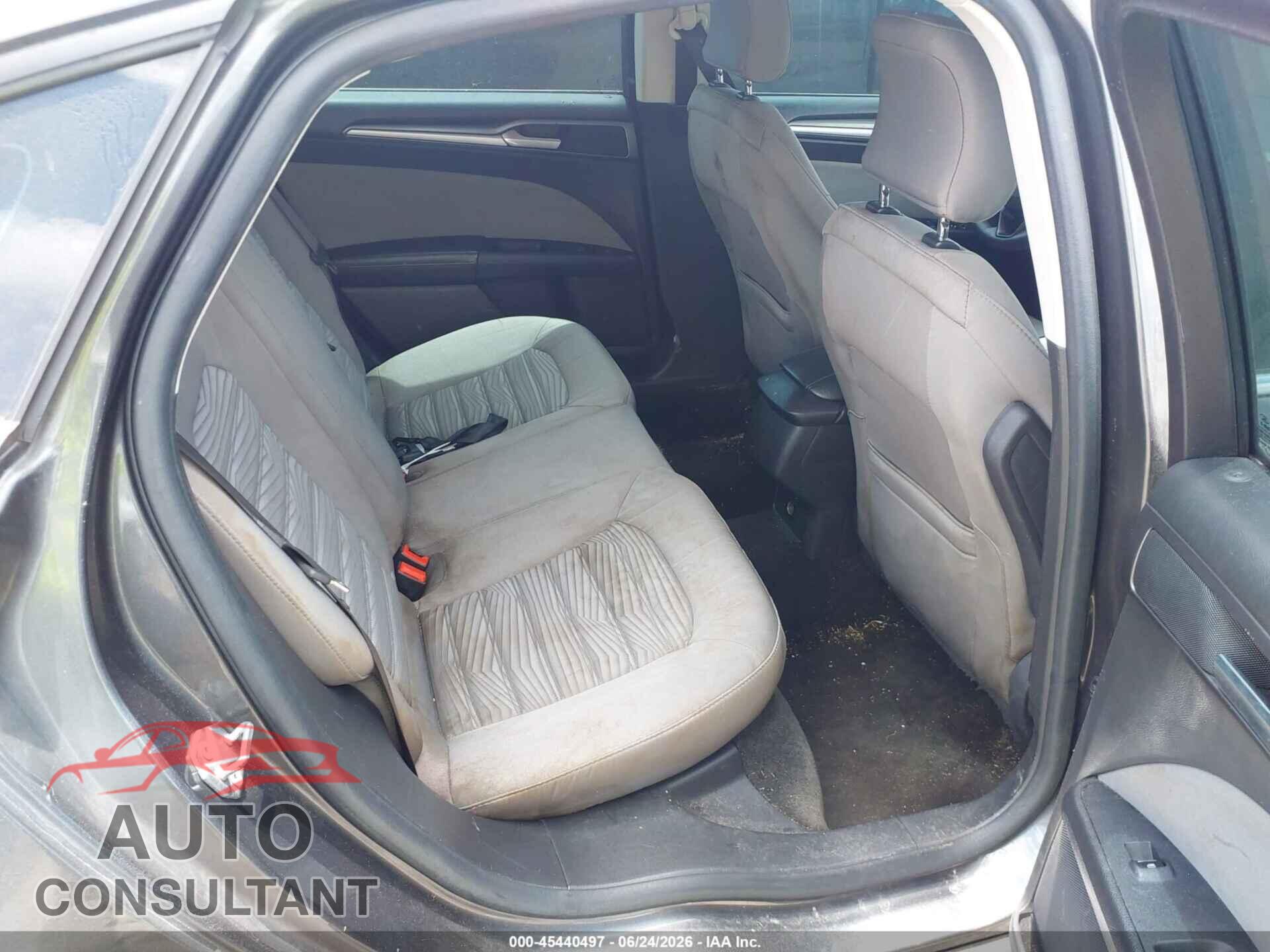 FORD FUSION 2016 - 3FA6P0G75GR253128