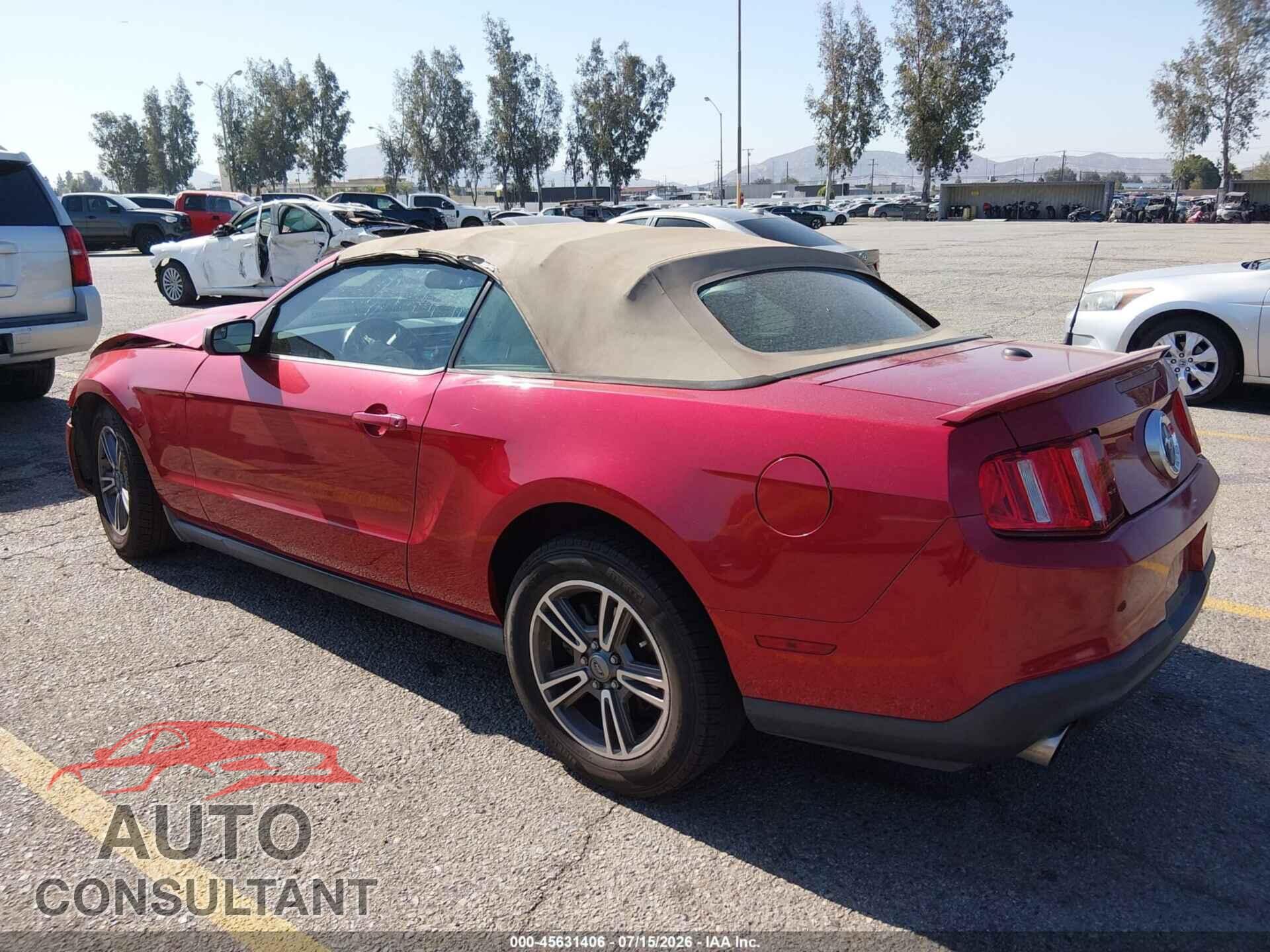 FORD MUSTANG 2011 - 1ZVBP8EM1B5117572