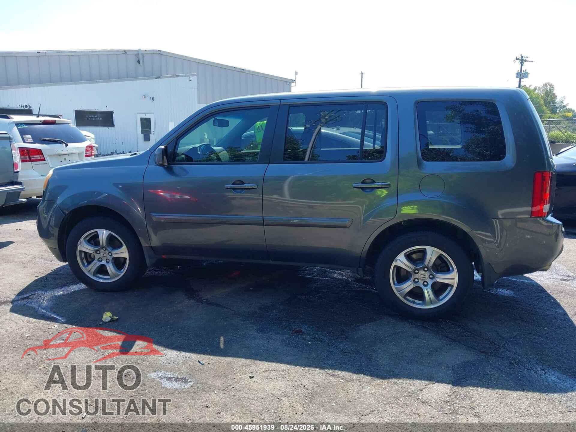 HONDA PILOT 2012 - 5FNYF3H55CB008927