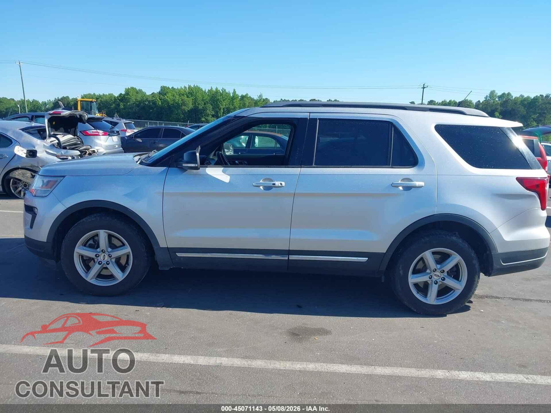 FORD EXPLORER 2018 - 1FM5K7D86JGB51261