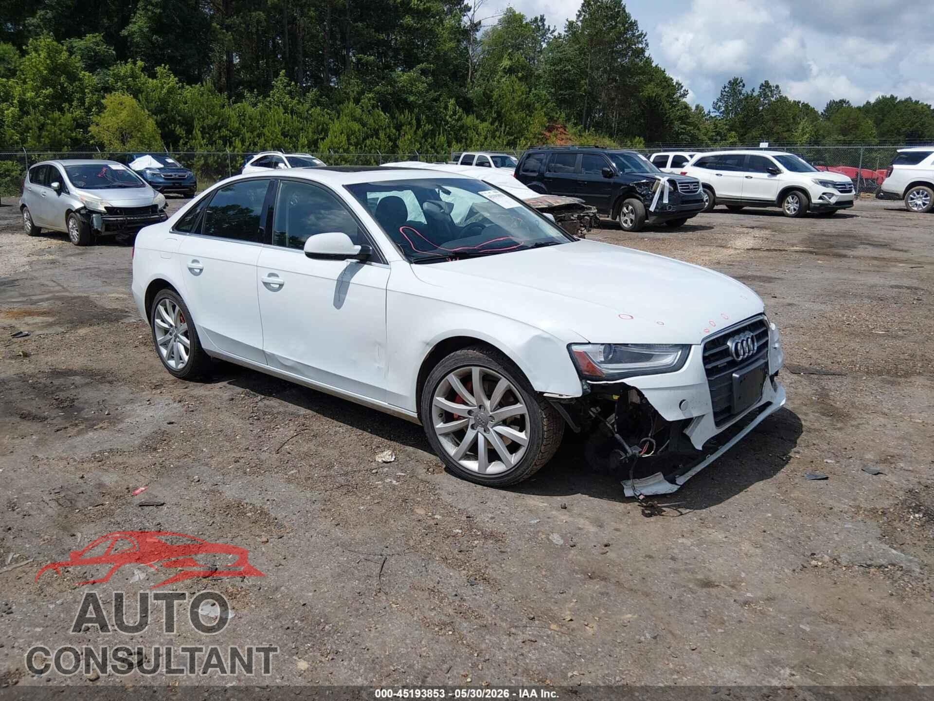 AUDI A4 2013 - WAUFFAFL8DA143629