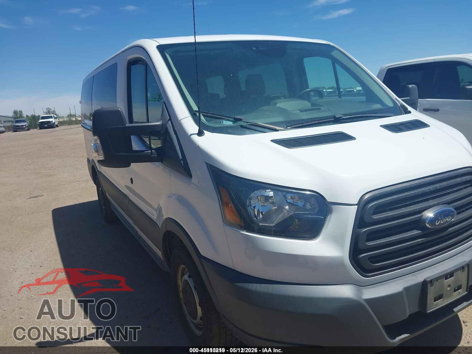 FORD TRANSIT-150 2018 - 1FMZK1YM9JKB07175