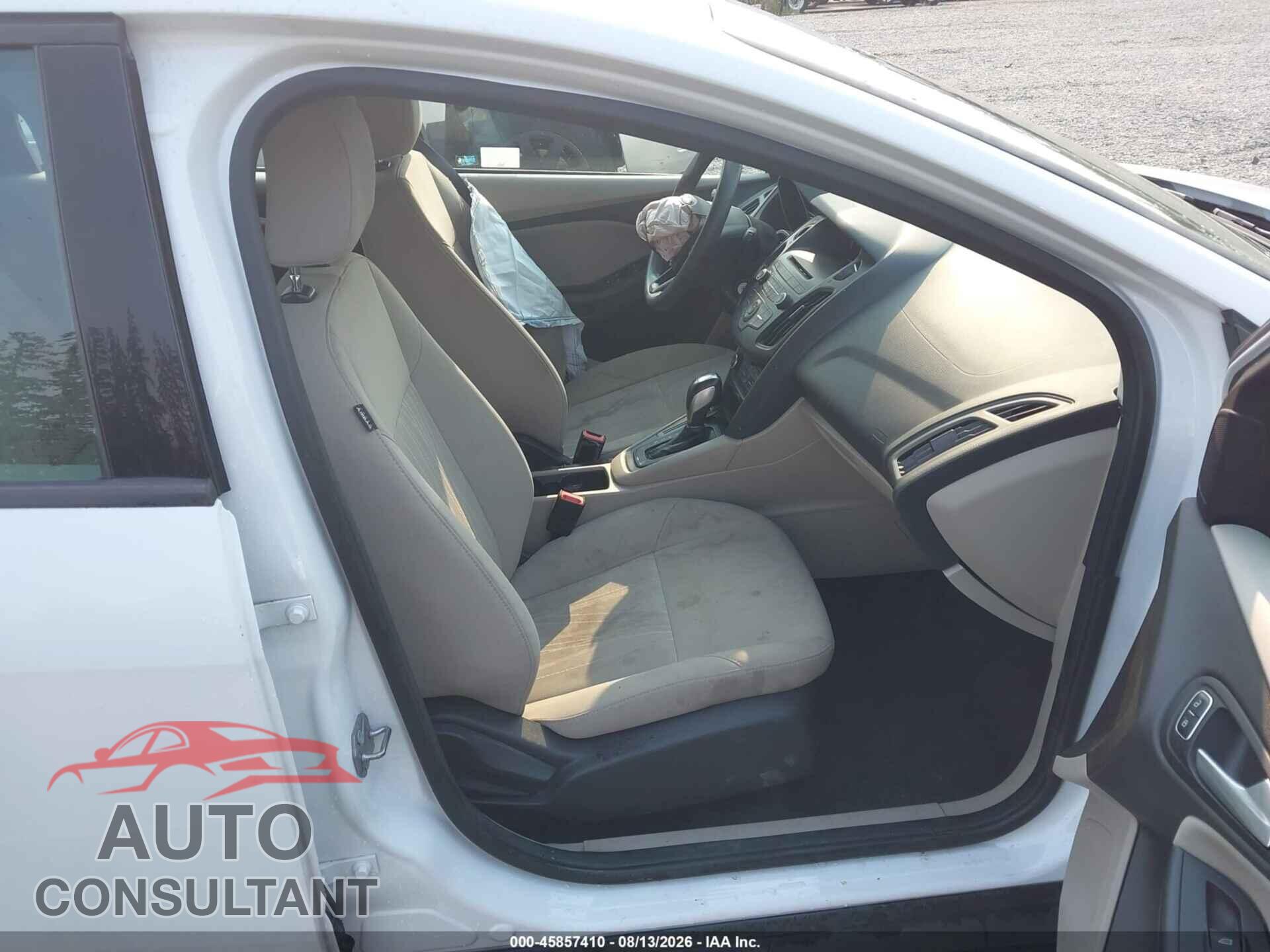 FORD FOCUS 2015 - 1FADP3K23FL342326