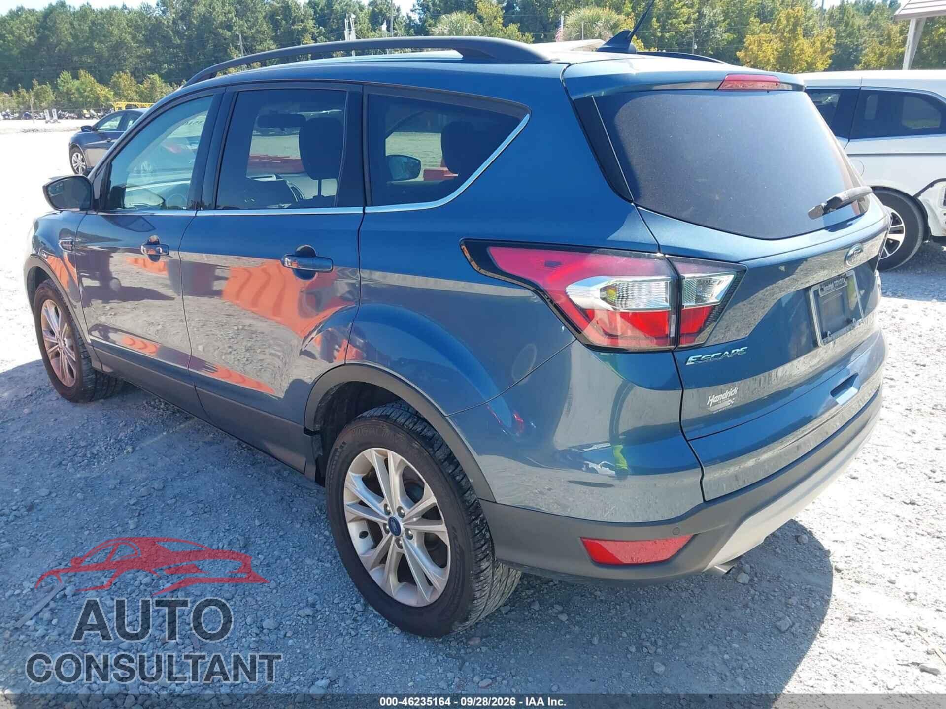 FORD ESCAPE 2018 - 1FMCU9HD2JUB80357
