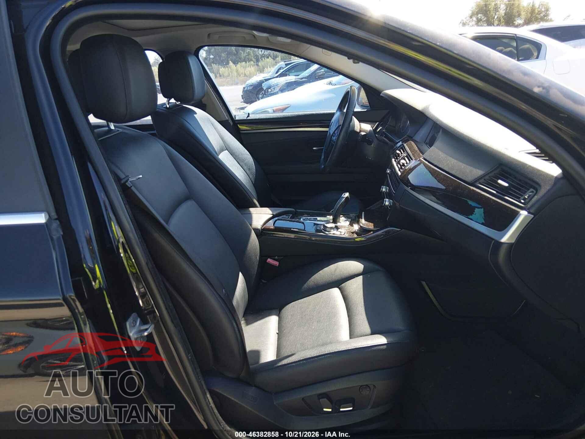 BMW 528I 2013 - WBAXG5C54DD231137