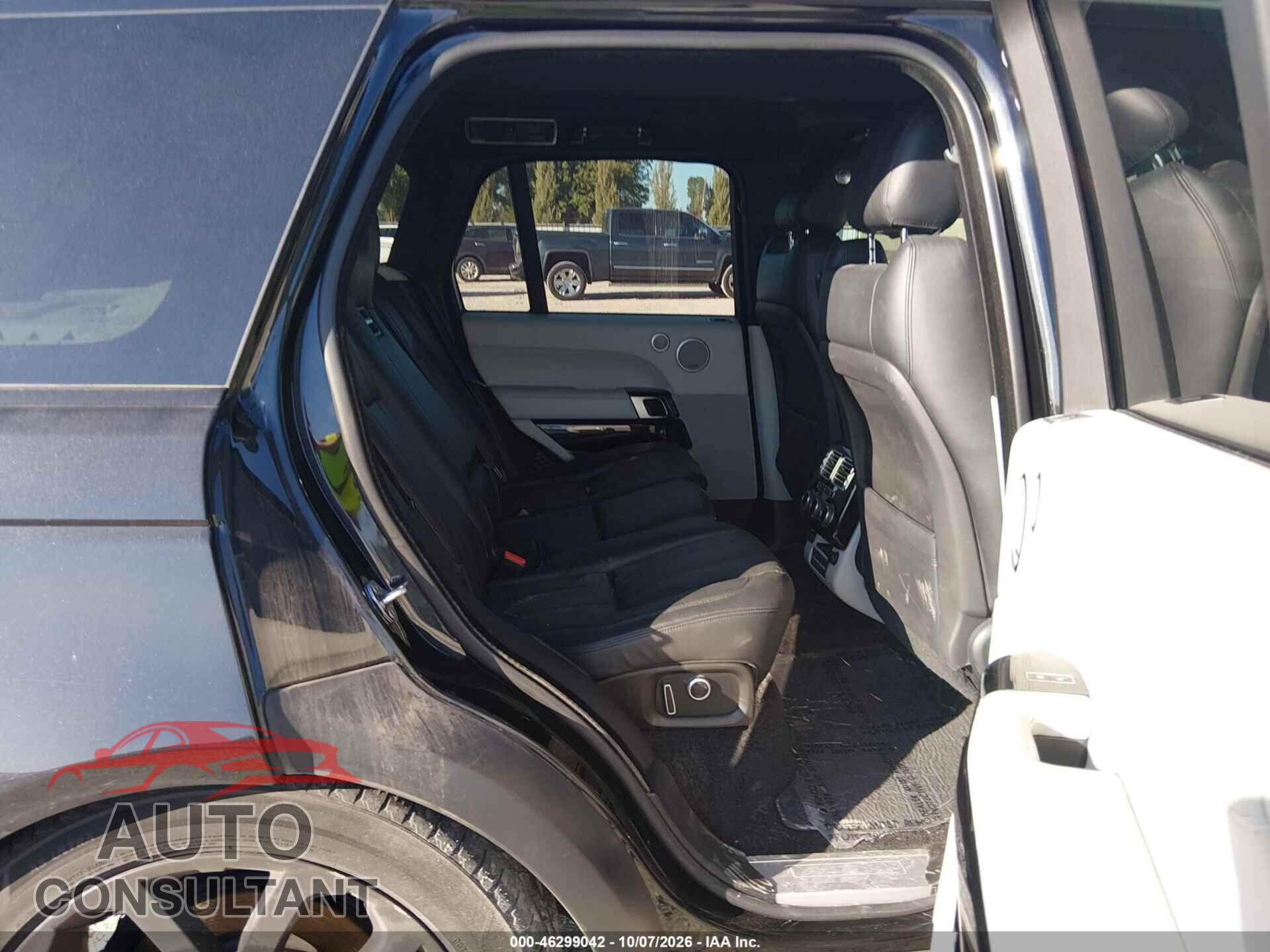 LAND ROVER RANGE ROVER 2017 - SALGS2FE1HA330106