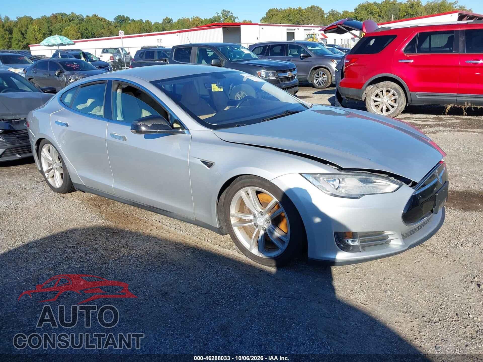 TESLA MODEL S 2013 - 5YJSA1DG4DFP03790
