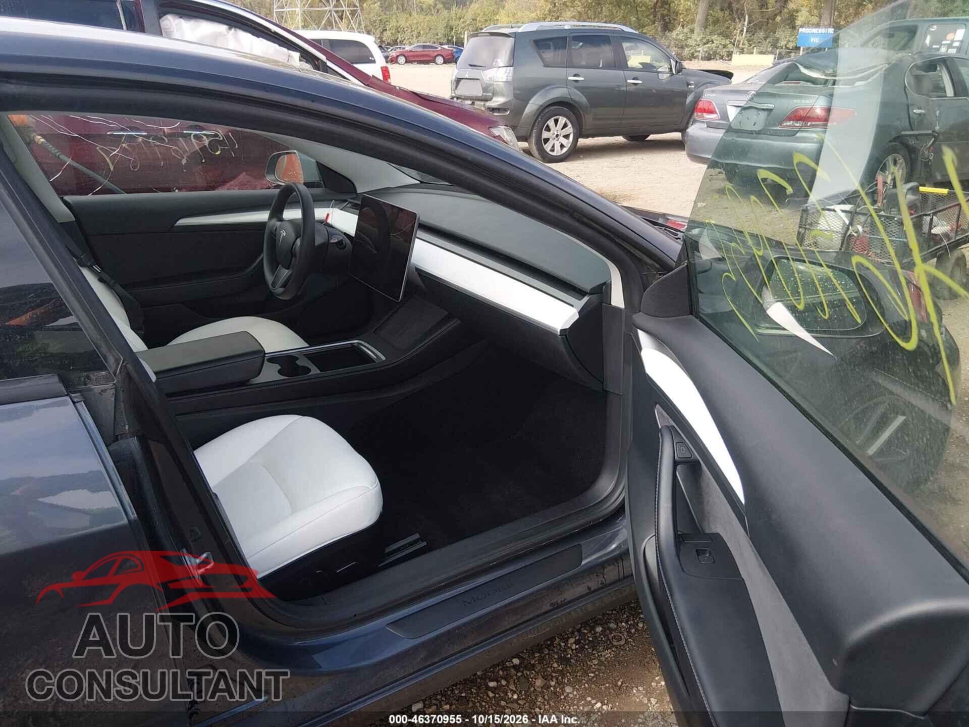 TESLA MODEL 3 2022 - 5YJ3E1EA8NF319242