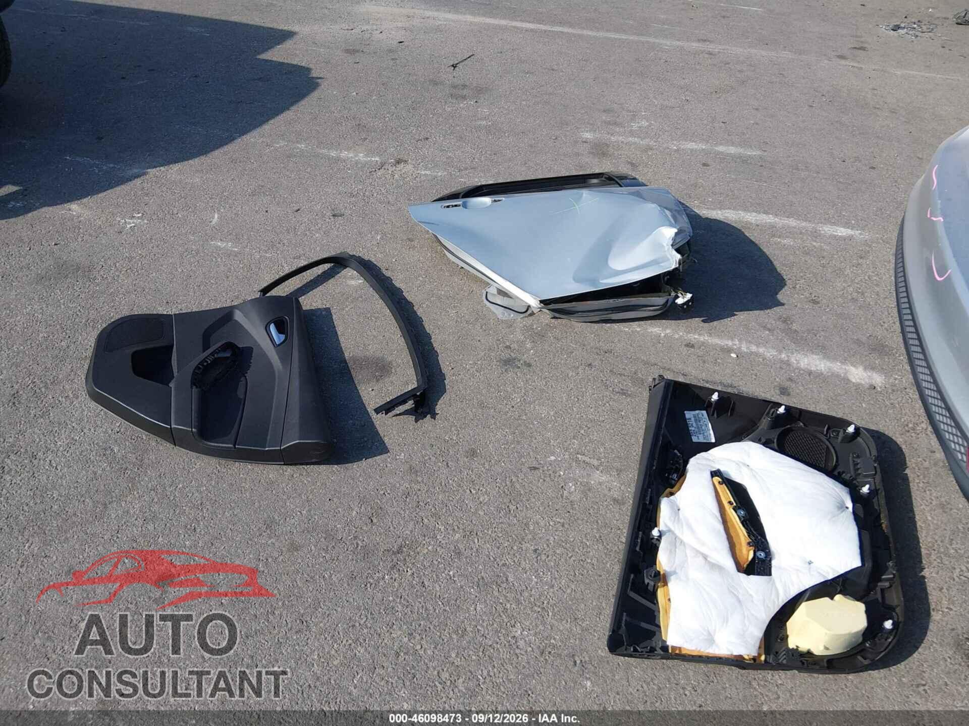 FORD FOCUS 2016 - 1FADP3F23GL368985
