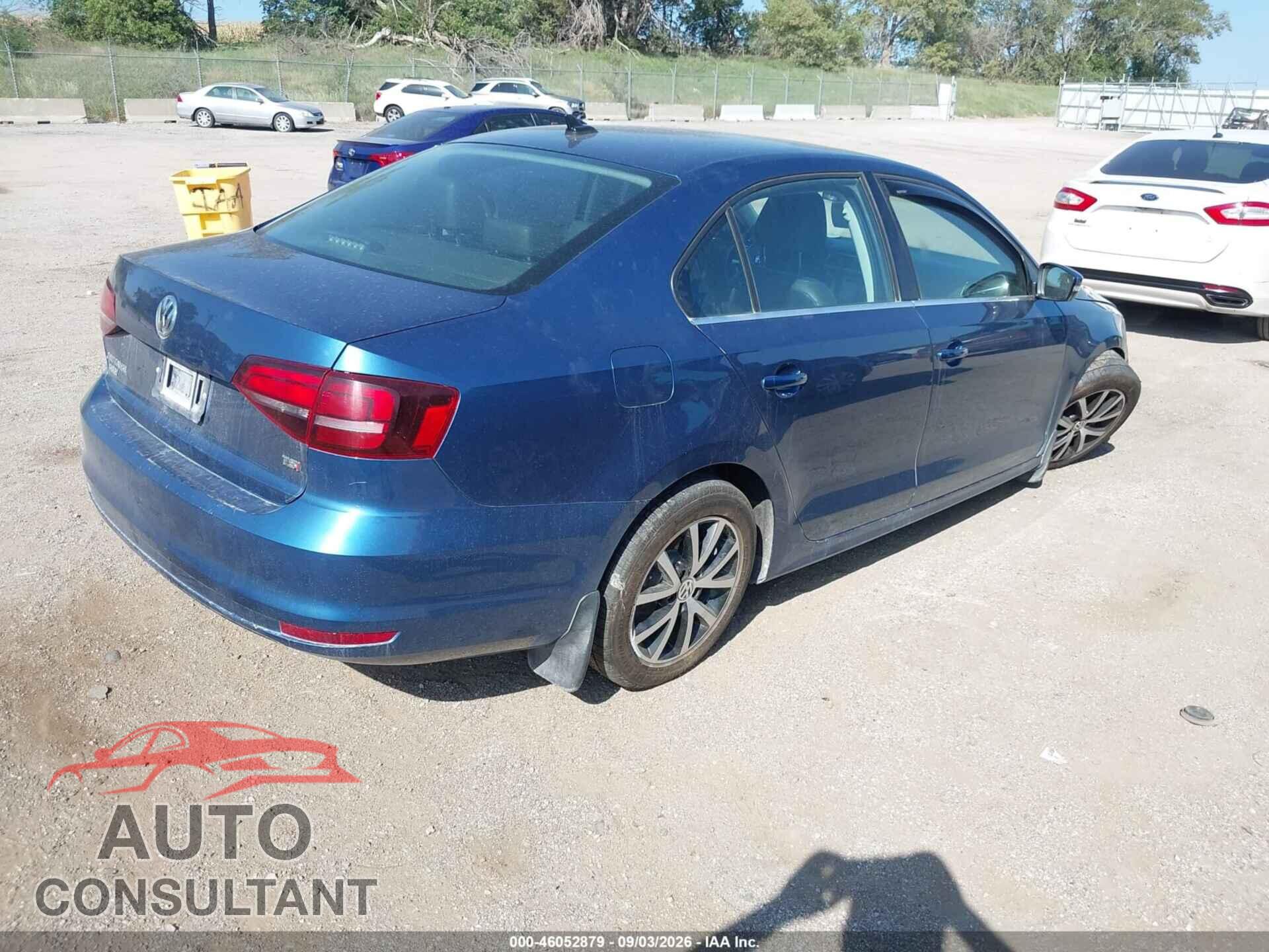 VOLKSWAGEN JETTA 2017 - 3VWDB7AJ9HM268448
