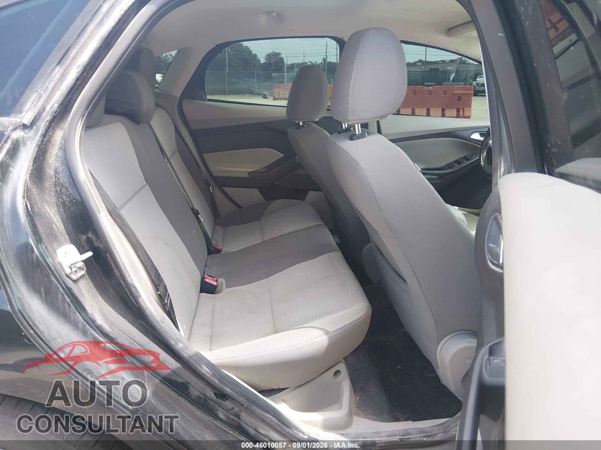 FORD FOCUS 2014 - 1FADP3F25EL283904