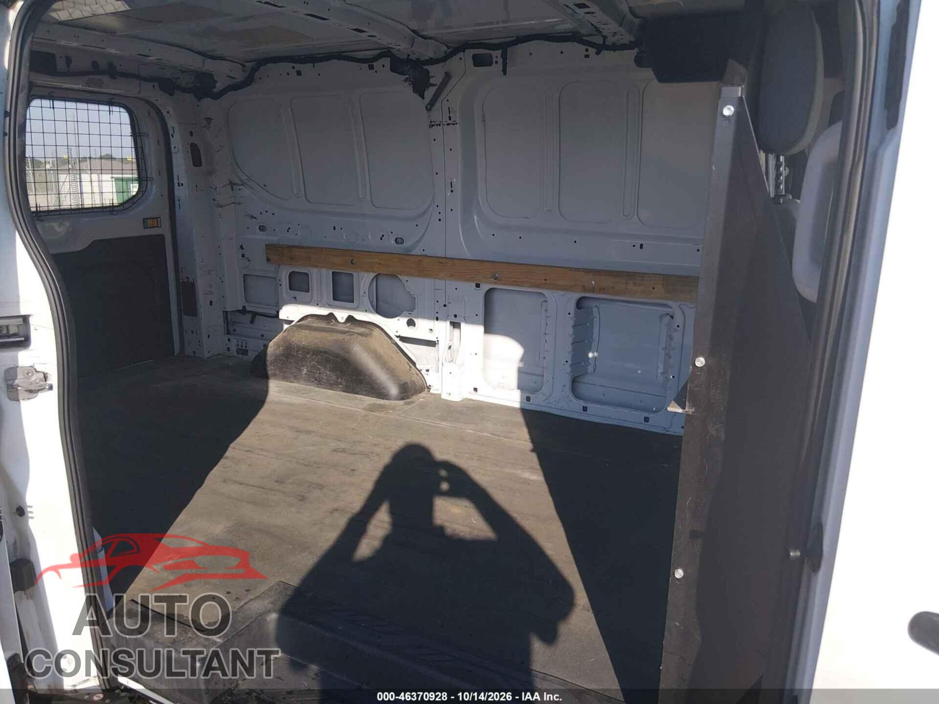 FORD TRANSIT-150 2015 - 1FTNE1YM7FKB30133