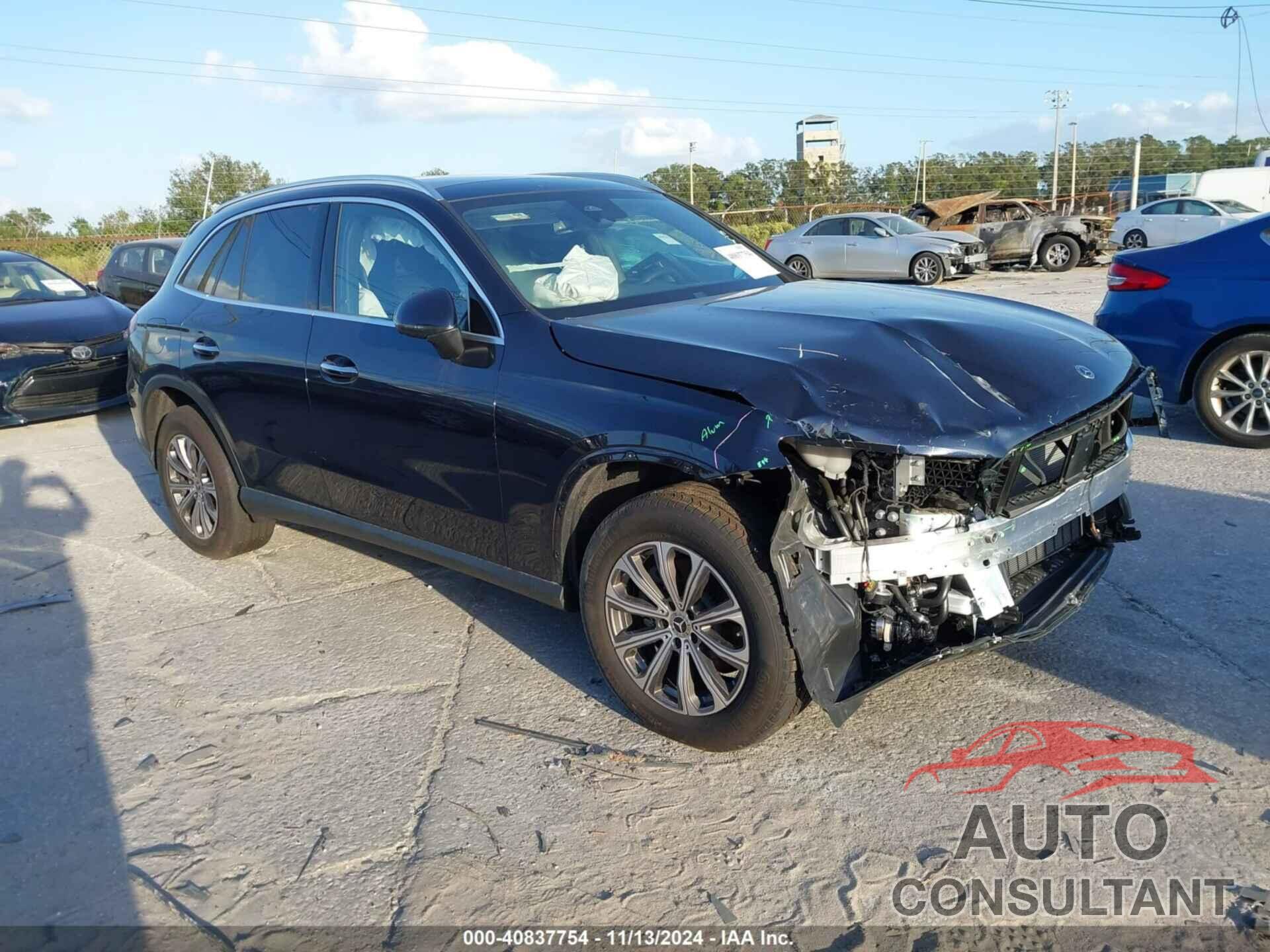 MERCEDES-BENZ GLC 300 2024 - W1NKM4HB4RF080772