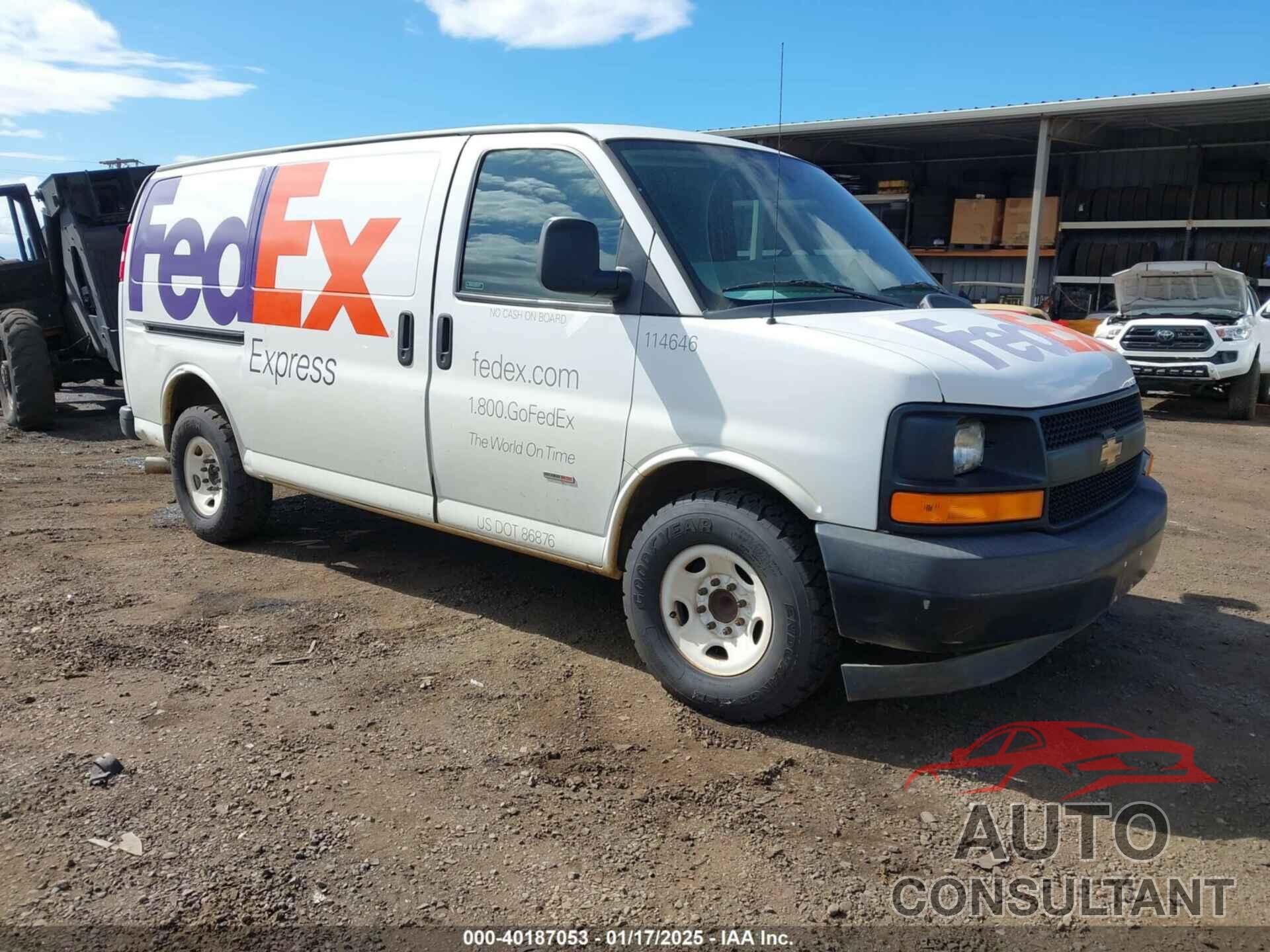 CHEVROLET EXPRESS 2500 2017 - 1GCWGAF12H1309132