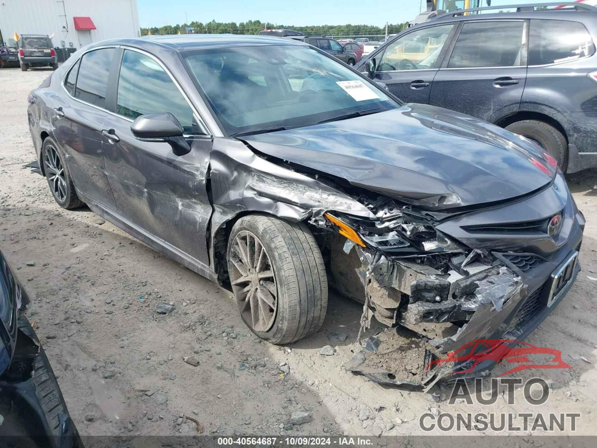 TOYOTA CAMRY 2023 - 4T1G11AK5PU751515