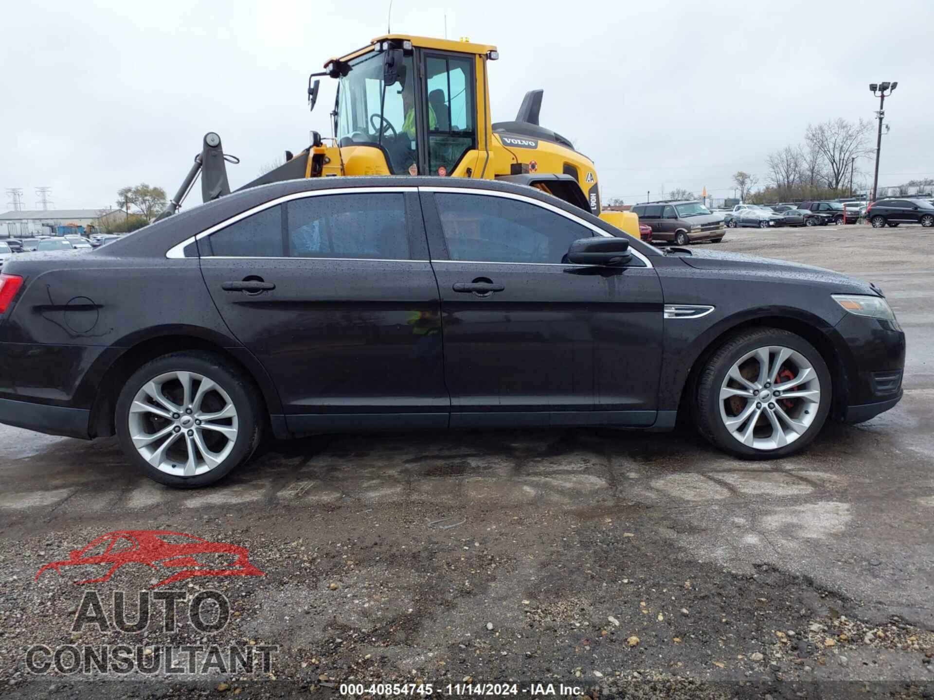 FORD TAURUS 2013 - 1FAHP2E80DG198719