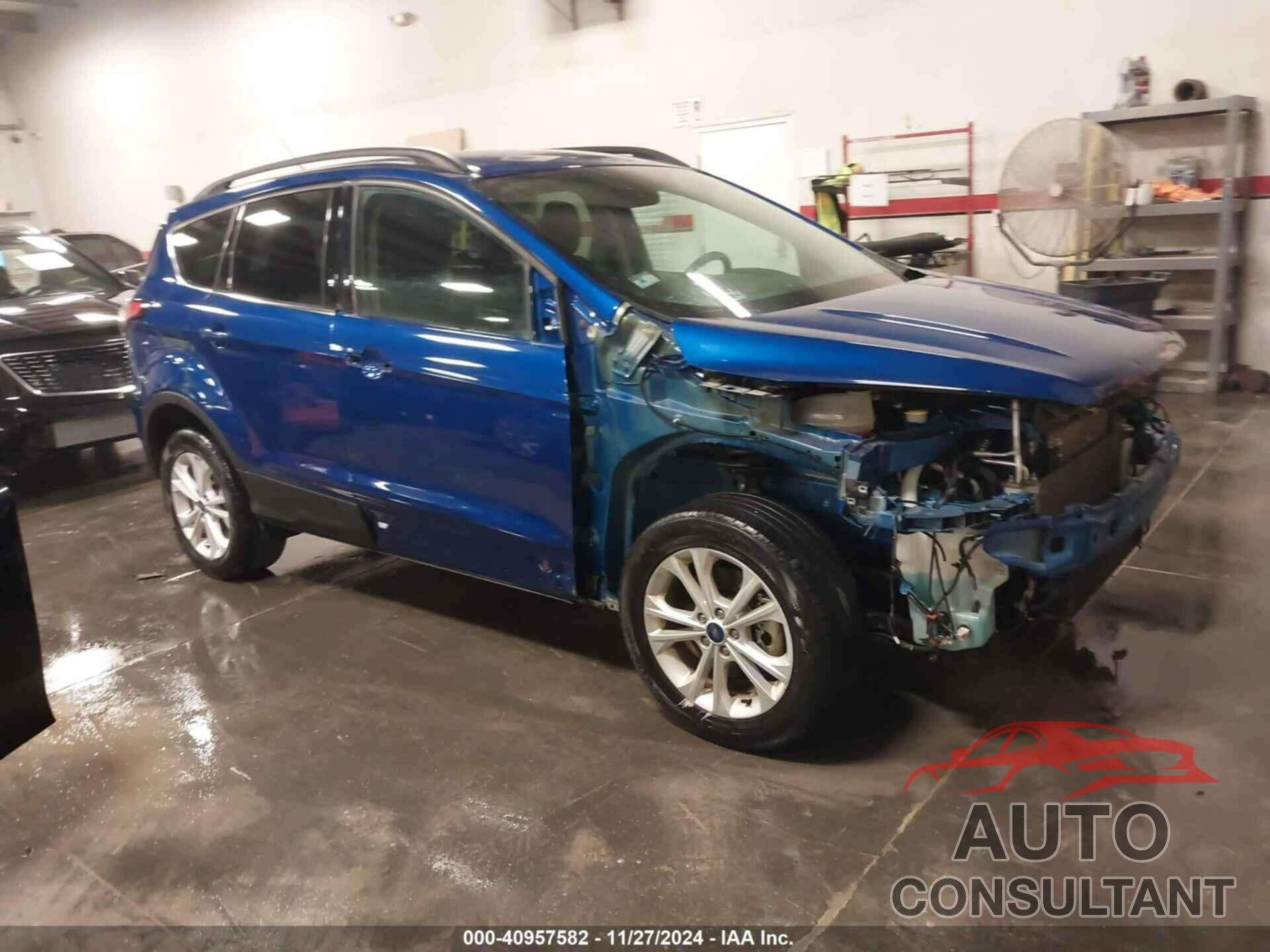 FORD ESCAPE 2018 - 1FMCU9GD5JUA85745