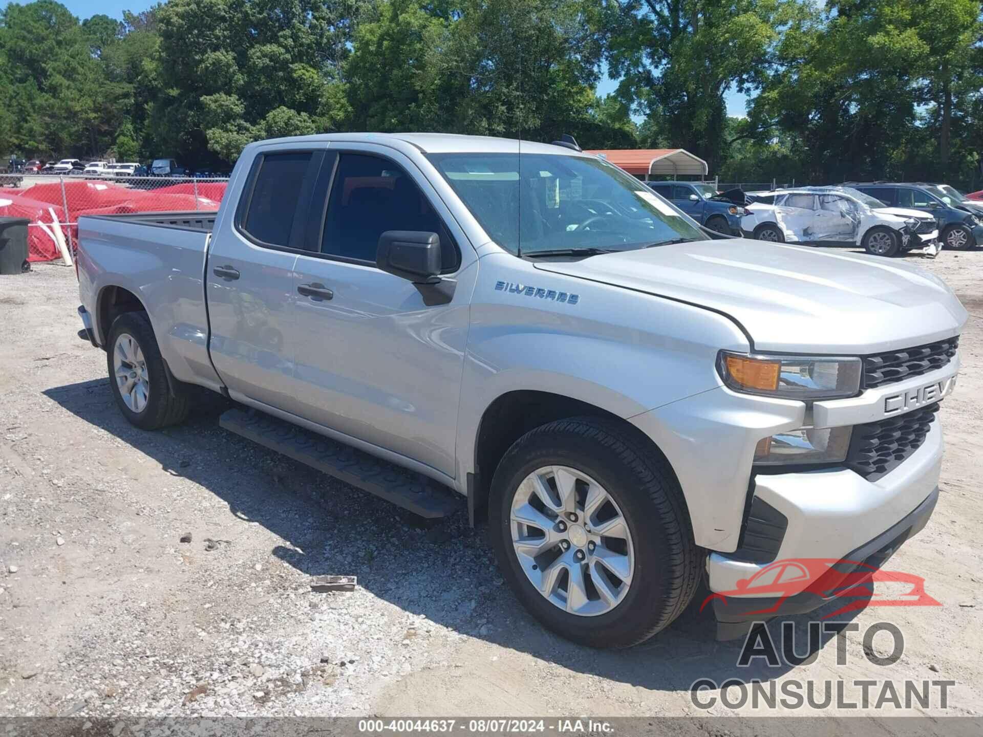 CHEVROLET SILVERADO 1500 2019 - 1GCRWBEF0KZ180206