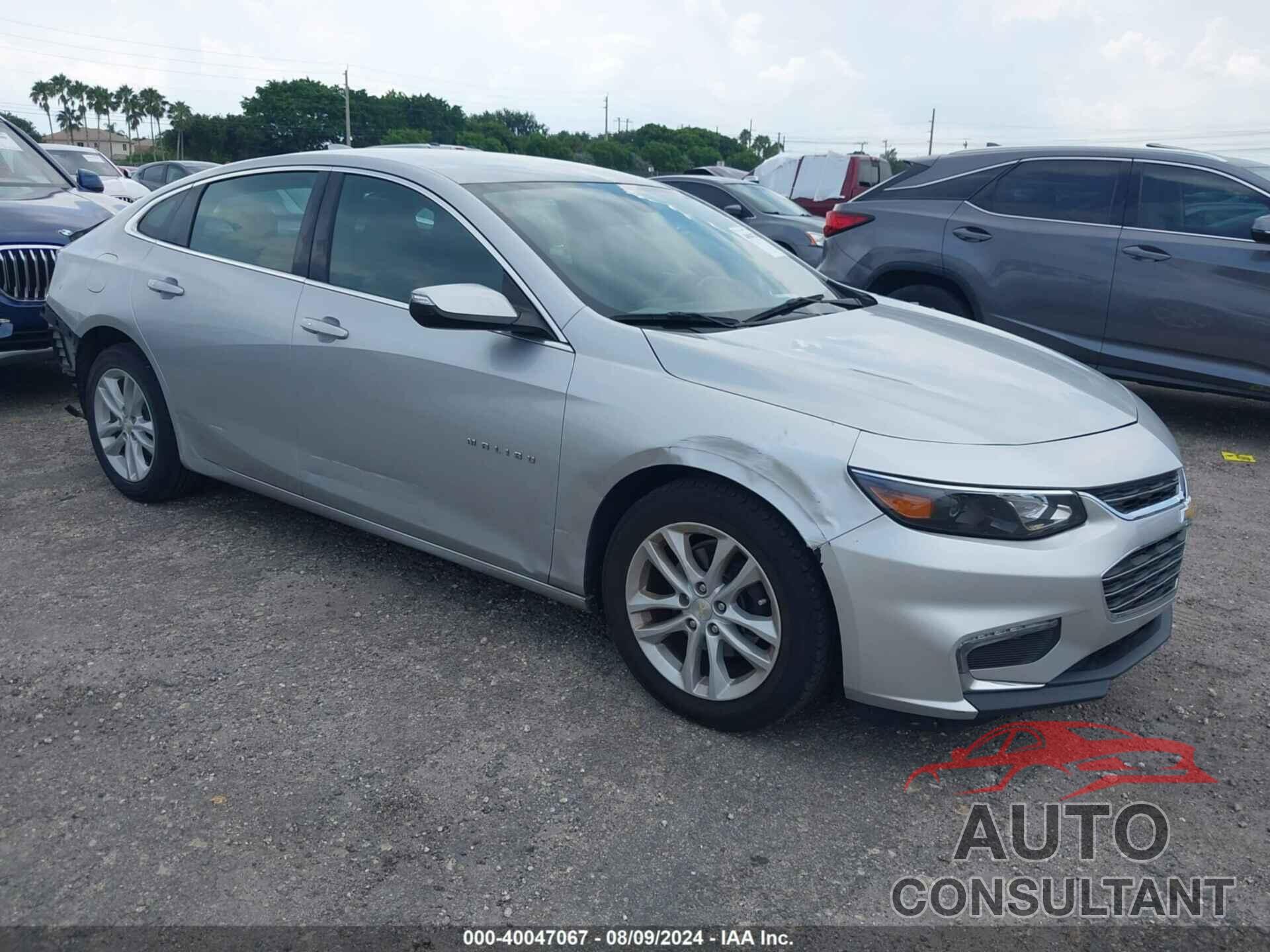 CHEVROLET MALIBU 2018 - 1G1ZD5ST4JF271845