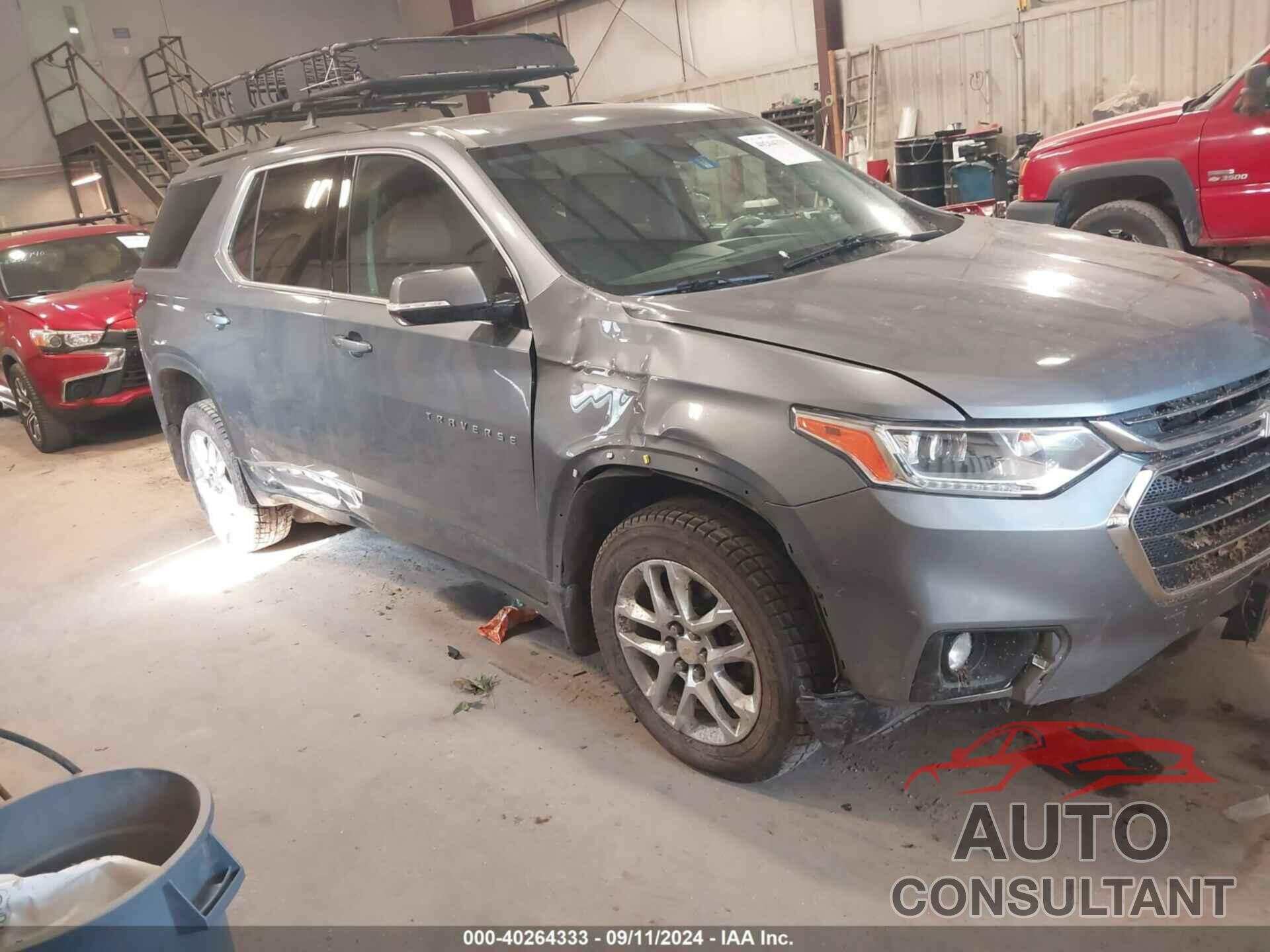 CHEVROLET TRAVERSE 2019 - 1GNEVGKW0KJ109466