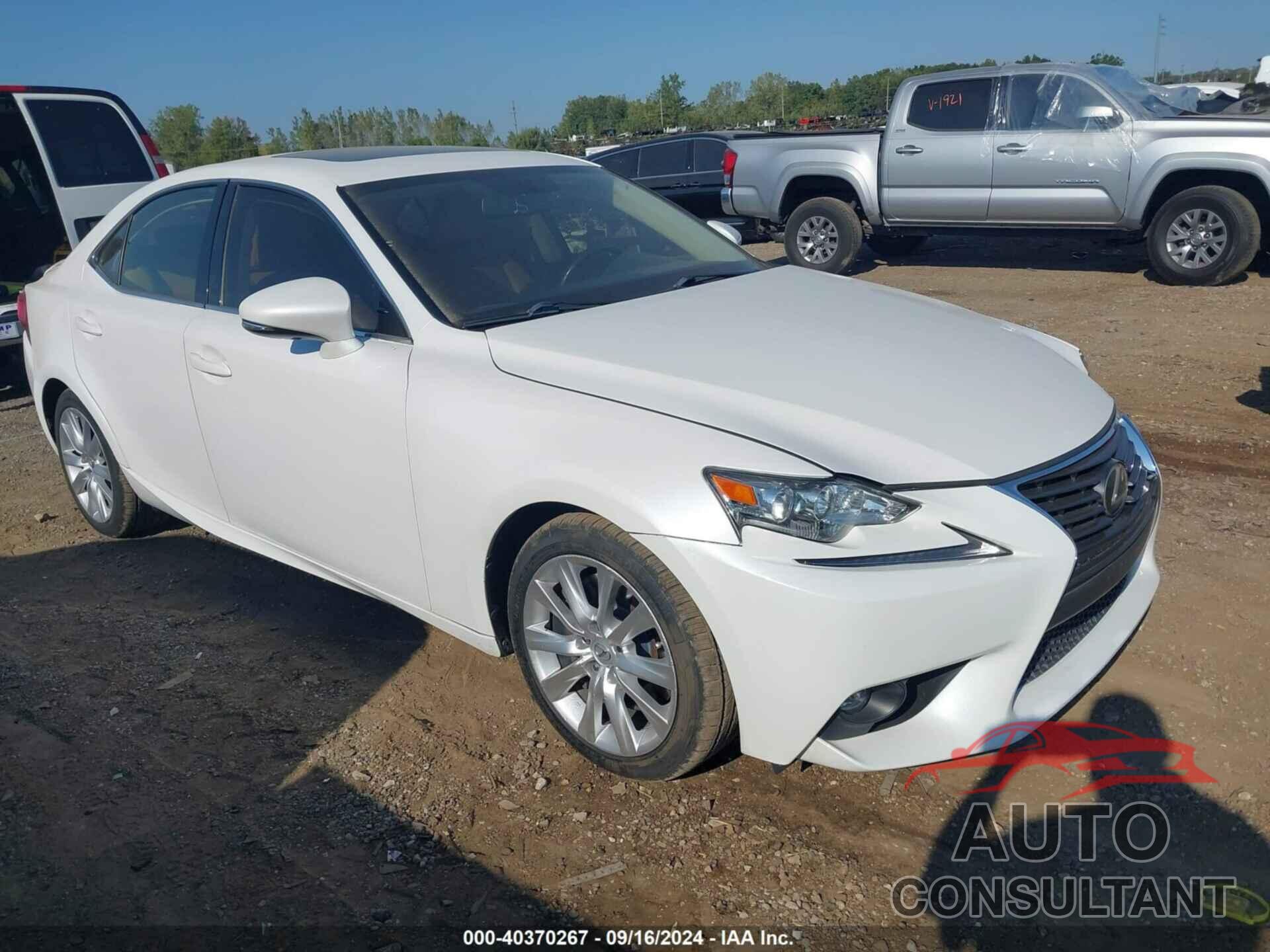 LEXUS IS 300 2016 - JTHCM1D28G5010922