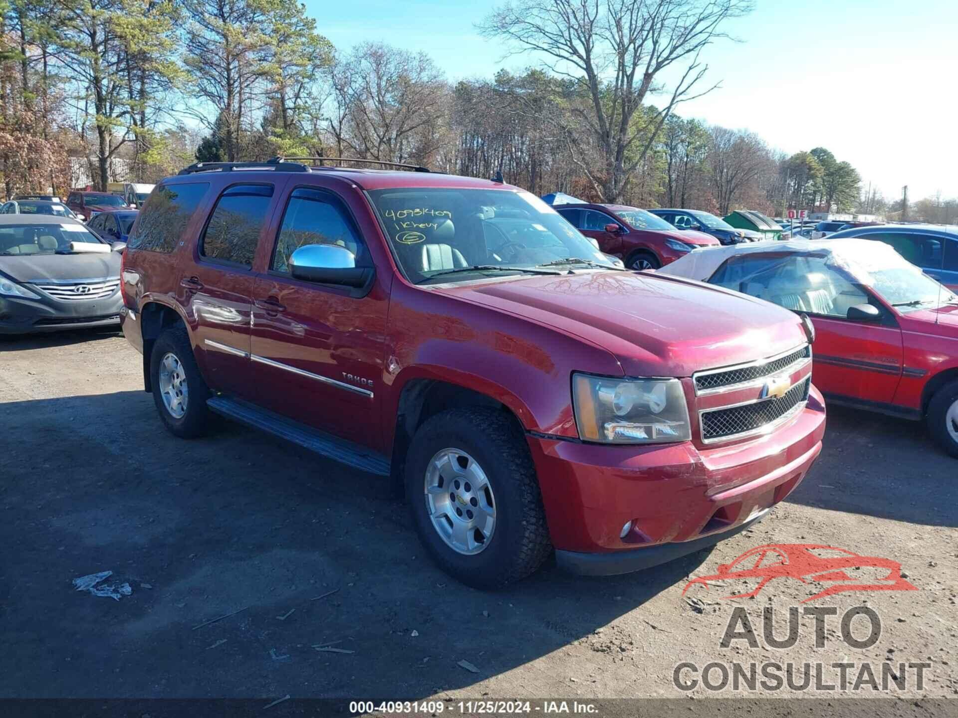 CHEVROLET TAHOE 2011 - 1GNSKBE01BR318397