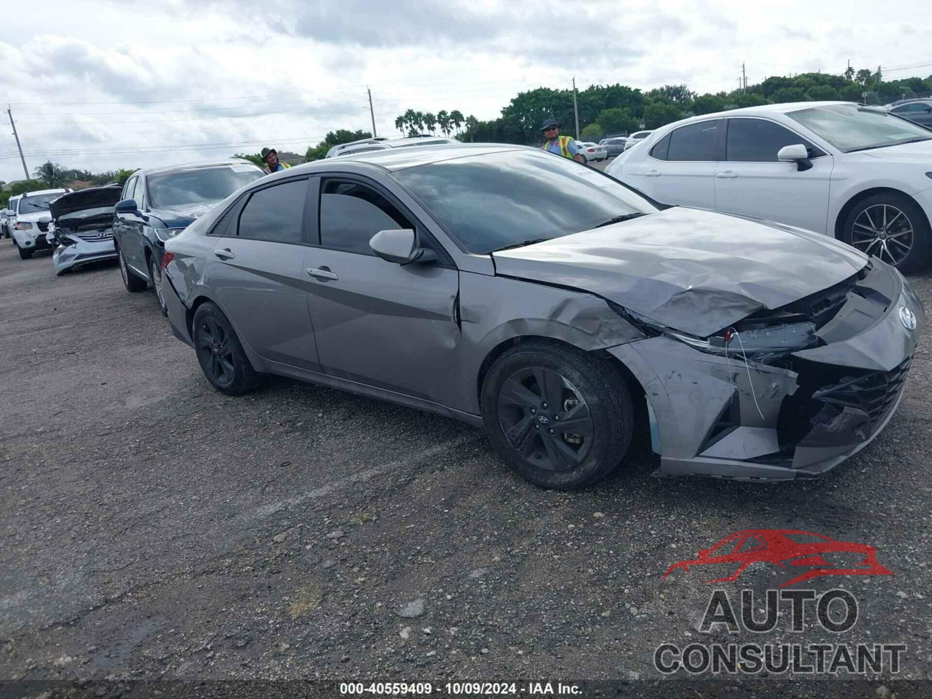 HYUNDAI ELANTRA 2022 - KMHLM4AG0NU360322