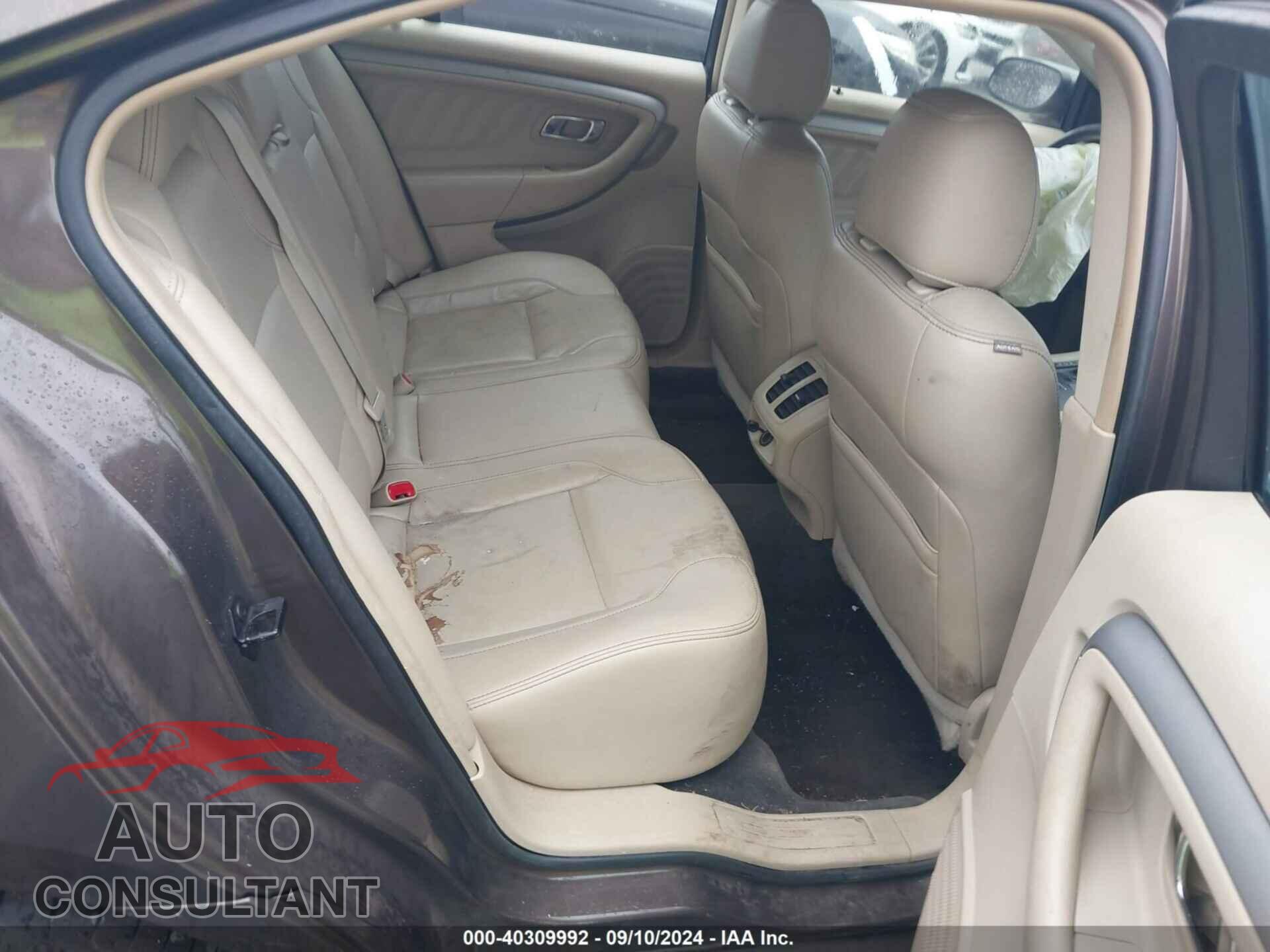 FORD TAURUS 2016 - 1FAHP2E89GG112148