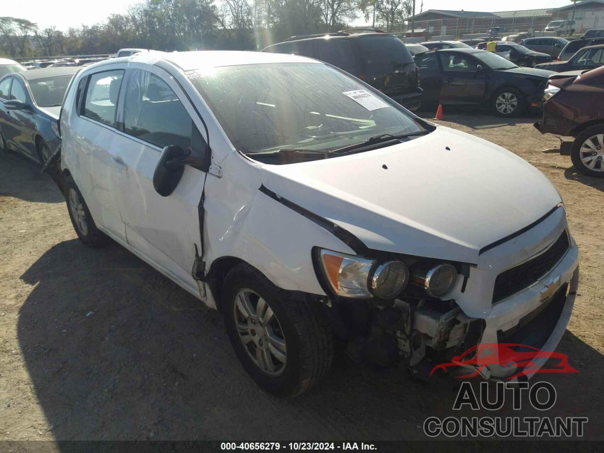 CHEVROLET SONIC 2016 - 1G1JC6SH3G4135387