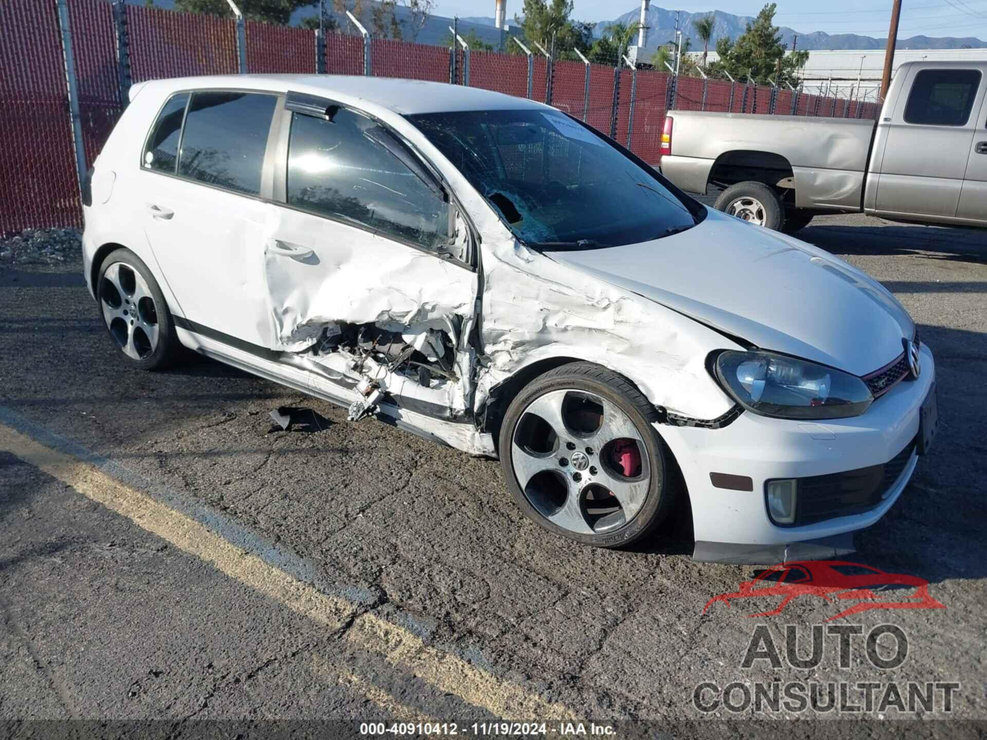 VOLKSWAGEN GTI 2013 - WVWHD7AJ7DW004847
