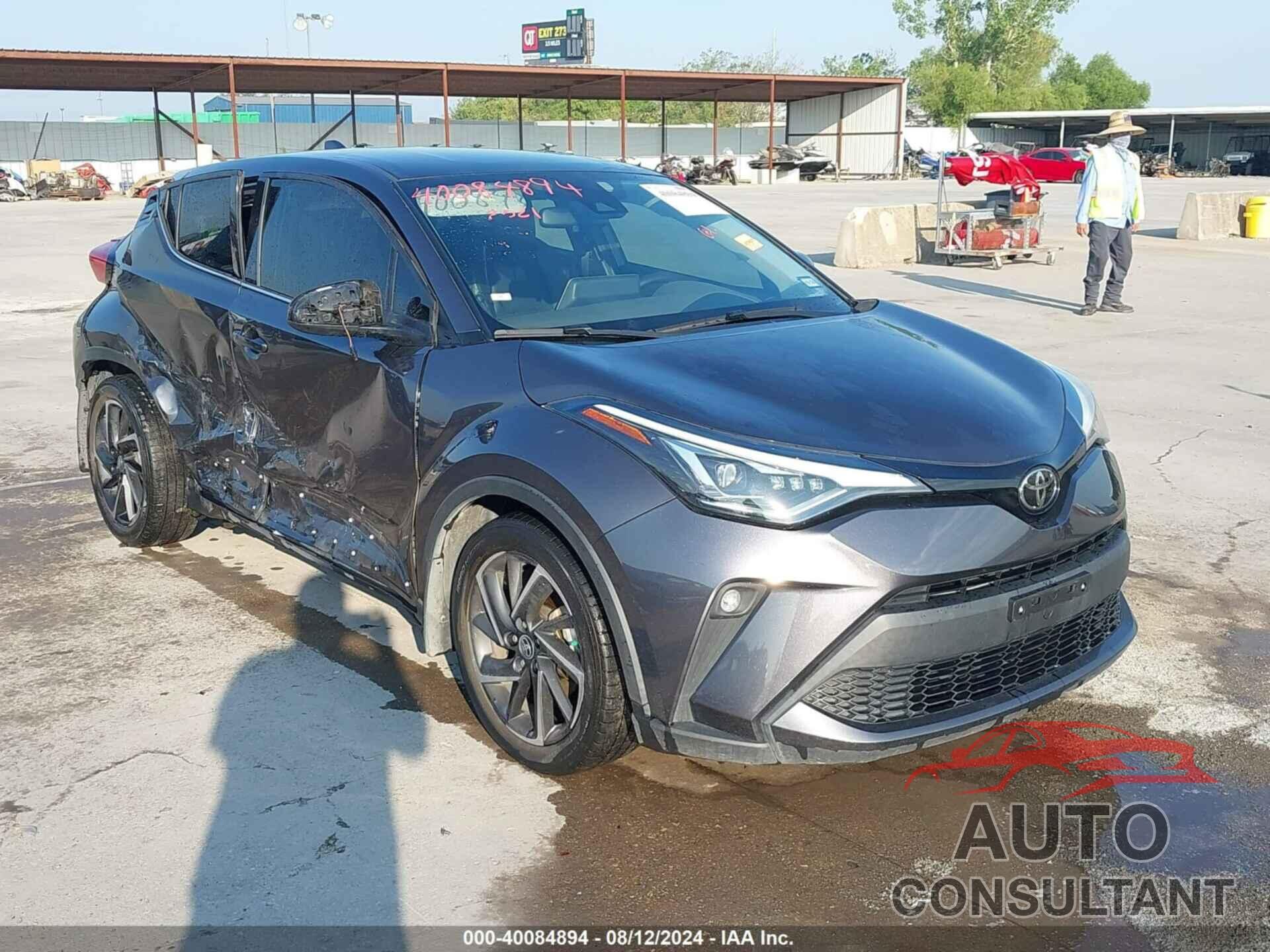 TOYOTA C-HR 2021 - JTNKHMBX2M1118517