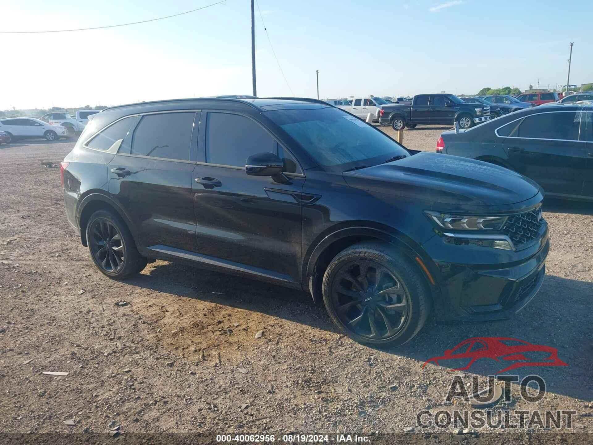 KIA SORENTO 2022 - 5XYRK4LF7NG123434
